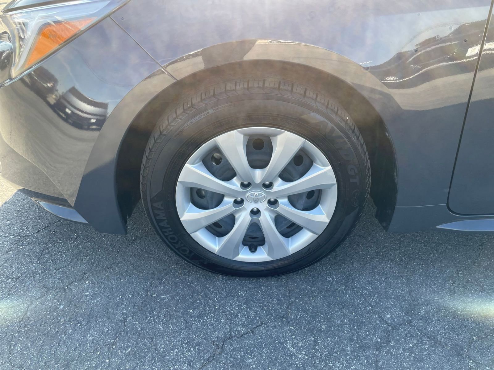 Thumbnail: 2025 Toyota Corolla - 30