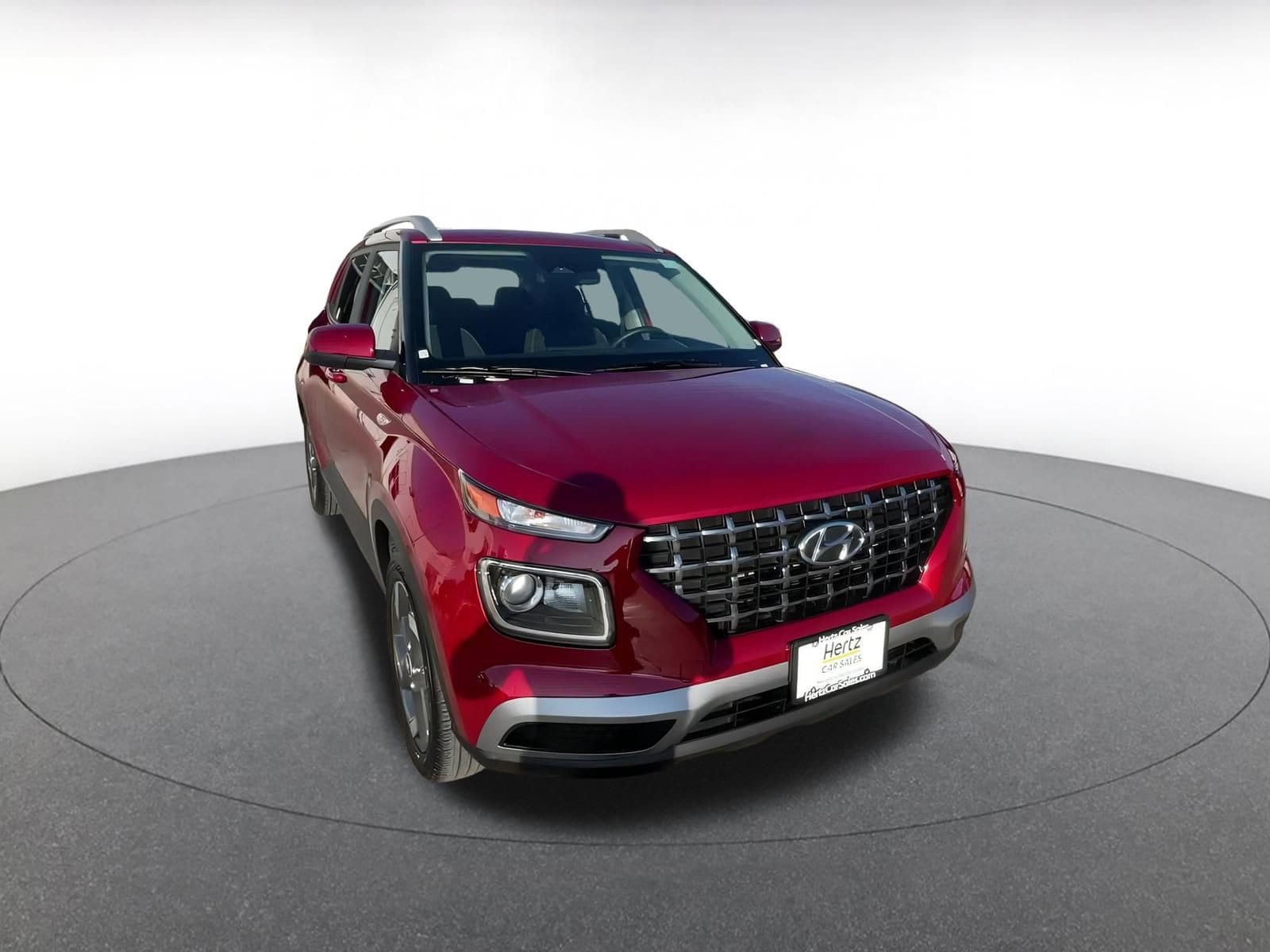 Thumbnail: 2025 Hyundai Venue - 3