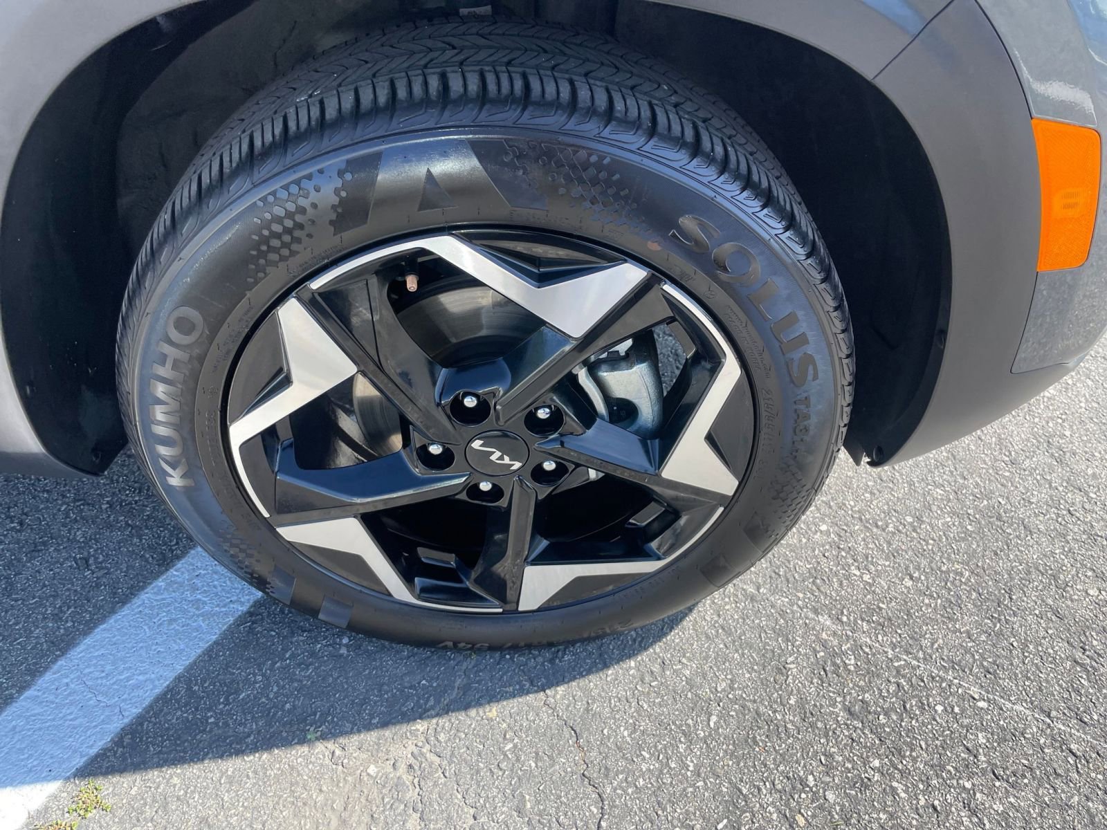 Thumbnail: 2025 Kia Seltos - 32