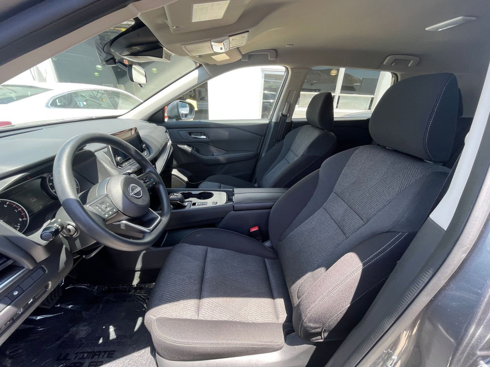 2024 Nissan Rogue SV 27