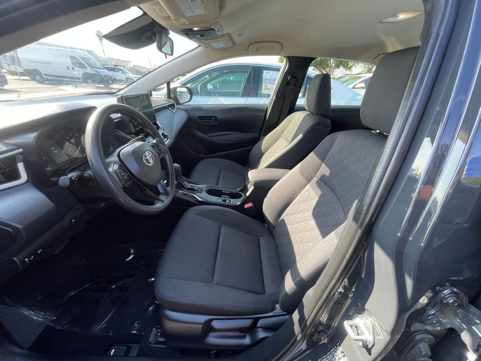 Thumbnail: 2025 Toyota Corolla - 27