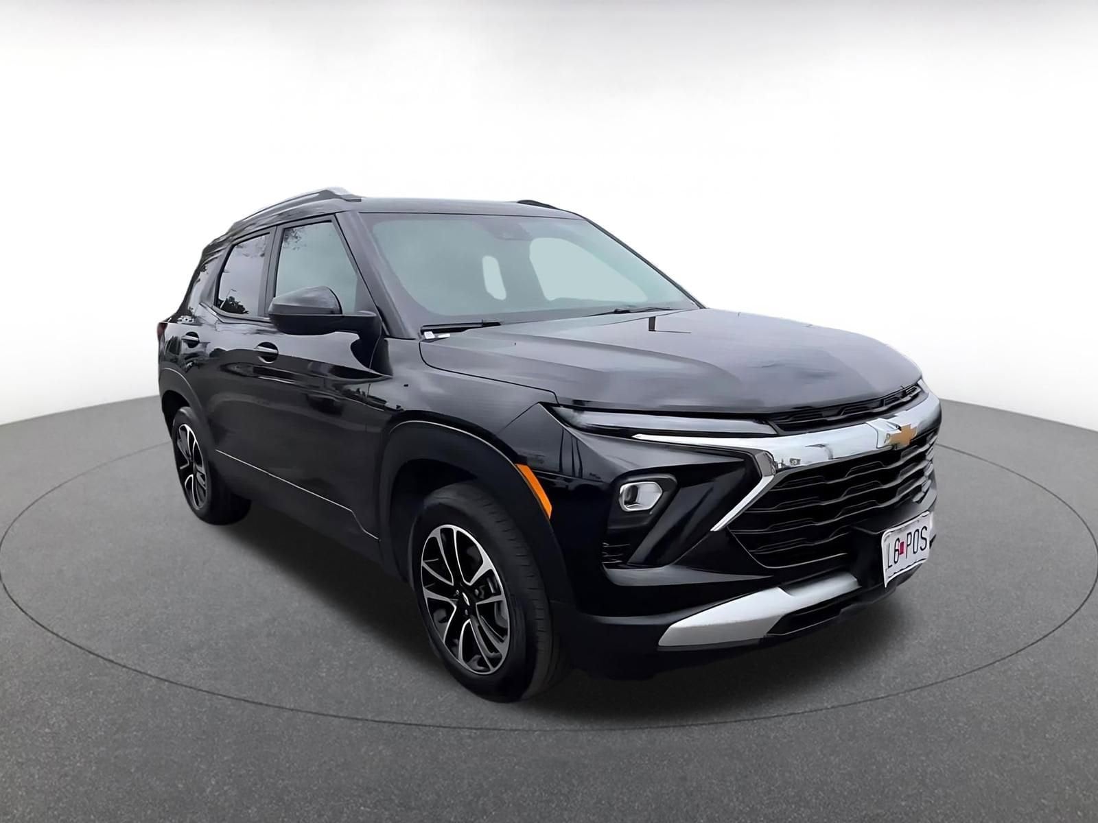 Thumbnail: 2025 Chevrolet TrailBlazer - 3