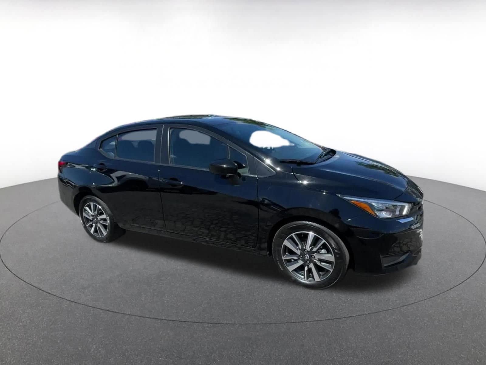 Thumbnail: 2025 Nissan Versa - 2