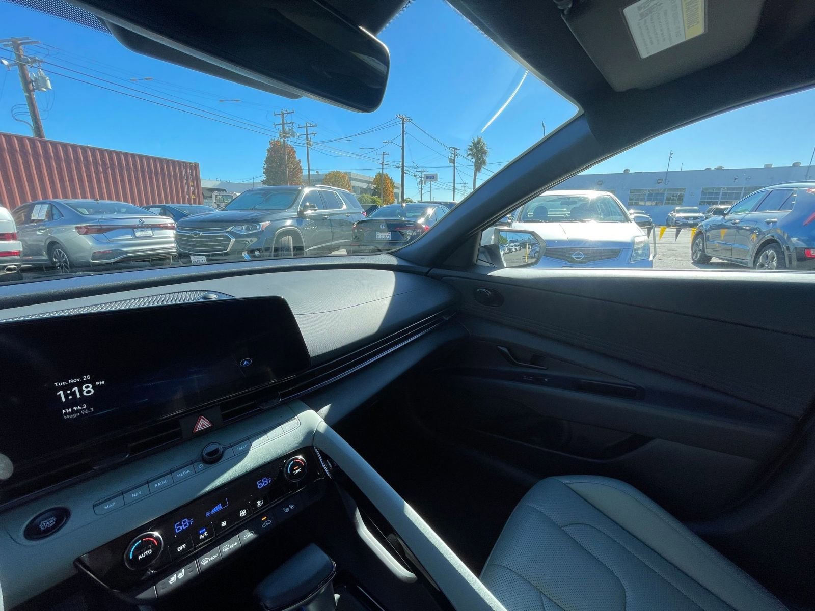 Thumbnail: 2025 Hyundai Elantra - 35