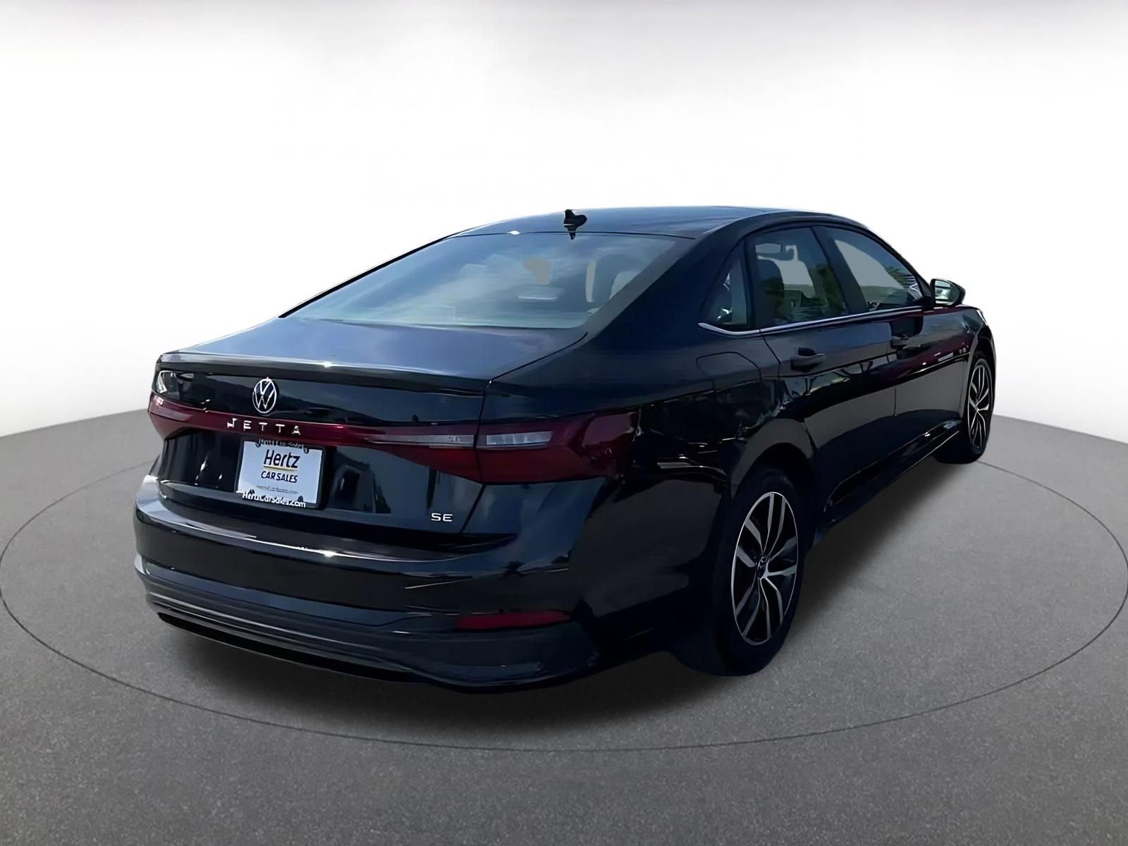 Thumbnail: 2025 Volkswagen Jetta - 14