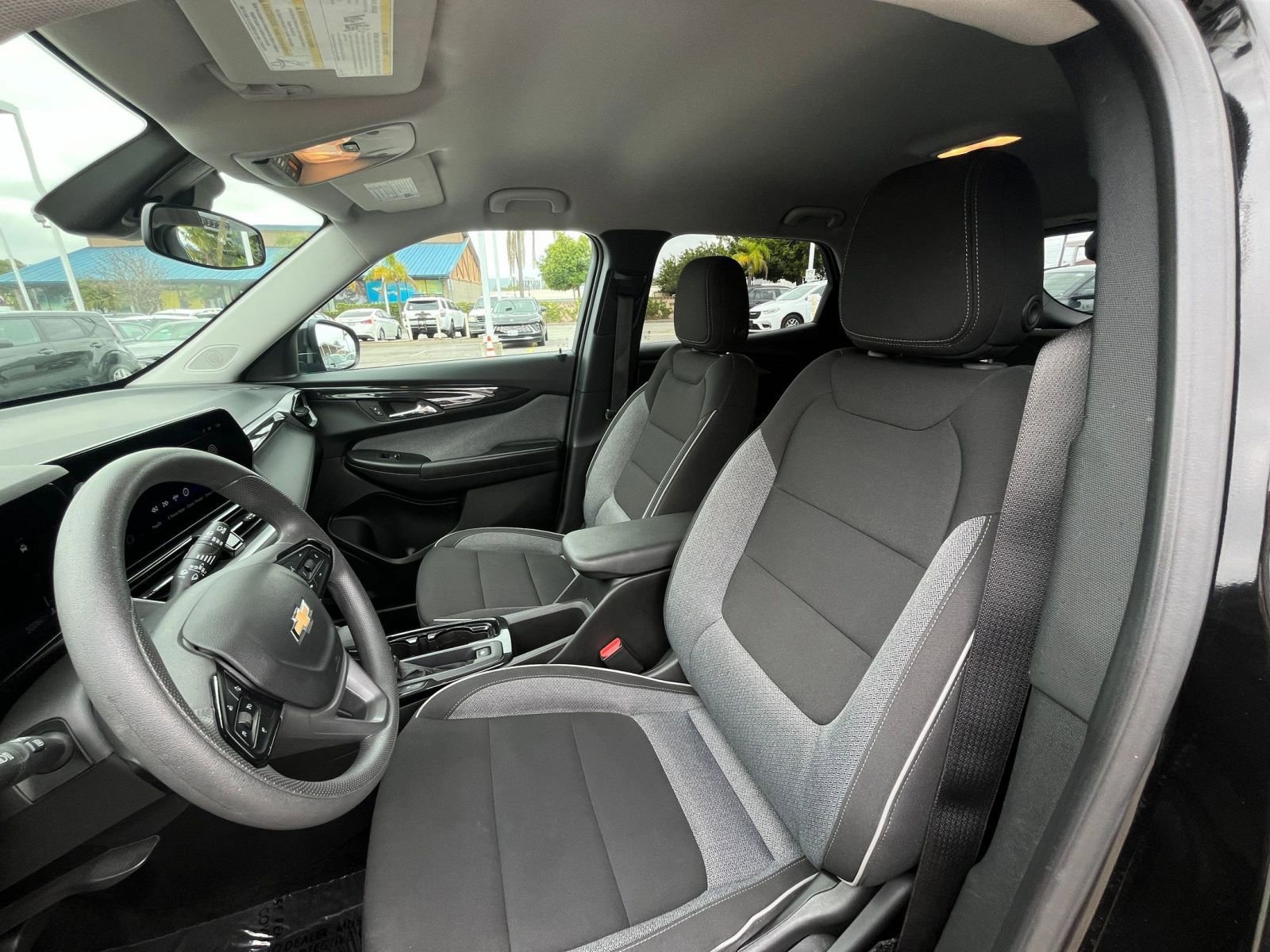 Thumbnail: 2025 Chevrolet TrailBlazer - 28