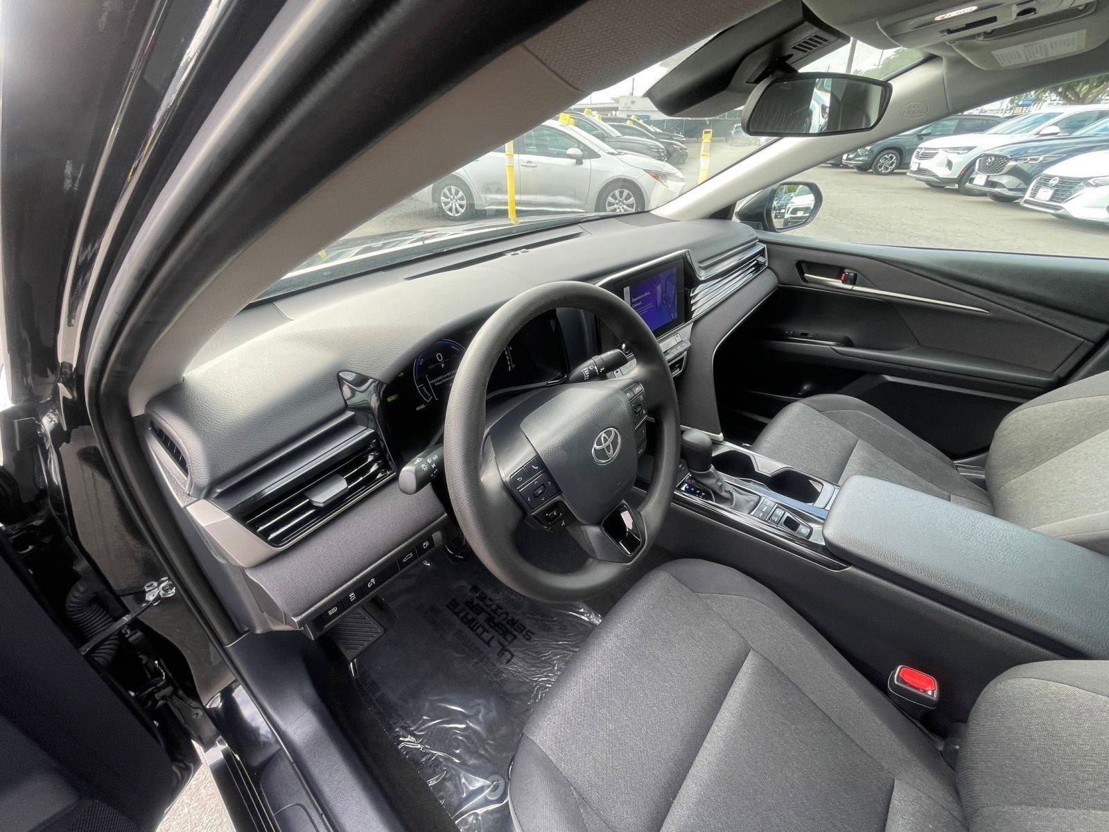 Thumbnail: 2025 Toyota Camry - 34