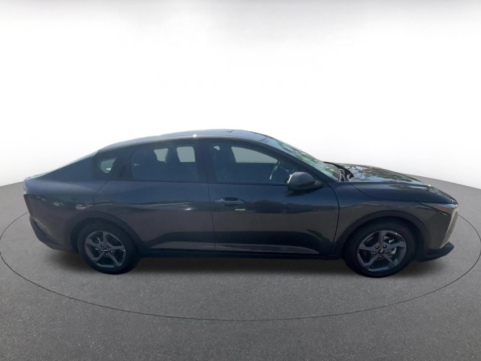 Thumbnail: 2025 Kia K4 - 16