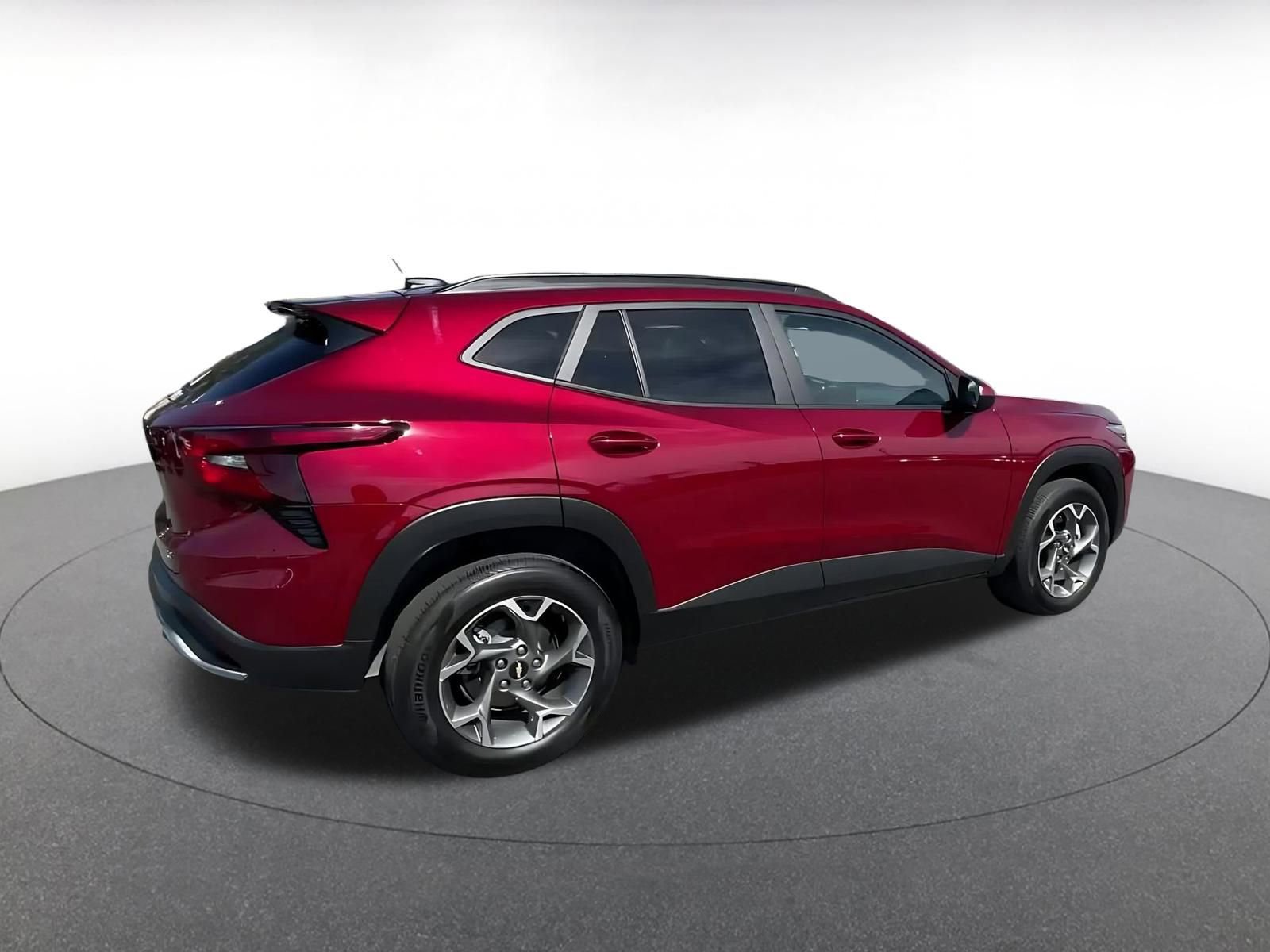 Thumbnail: 2025 Chevrolet Trax - 15