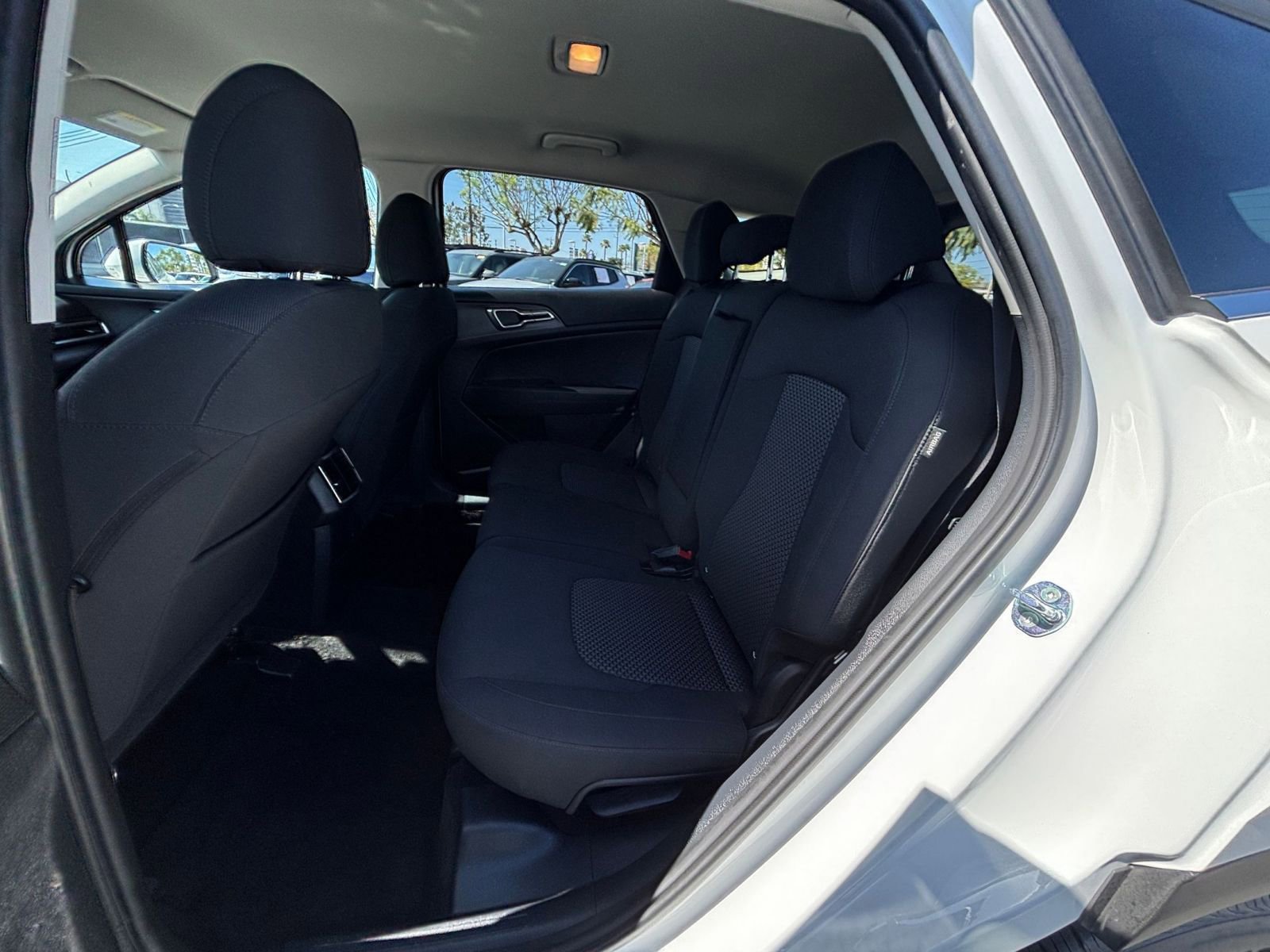 Thumbnail: 2025 Kia Sportage - 25