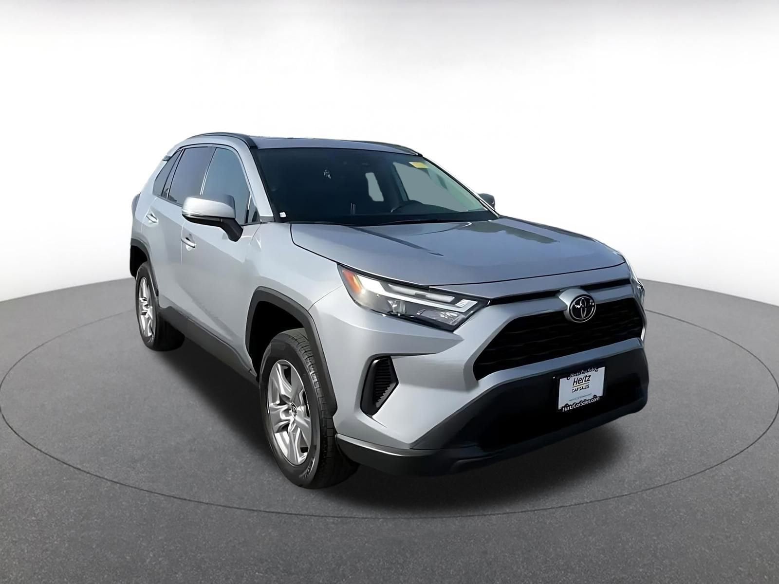Thumbnail: 2025 Toyota RAV4 - 3