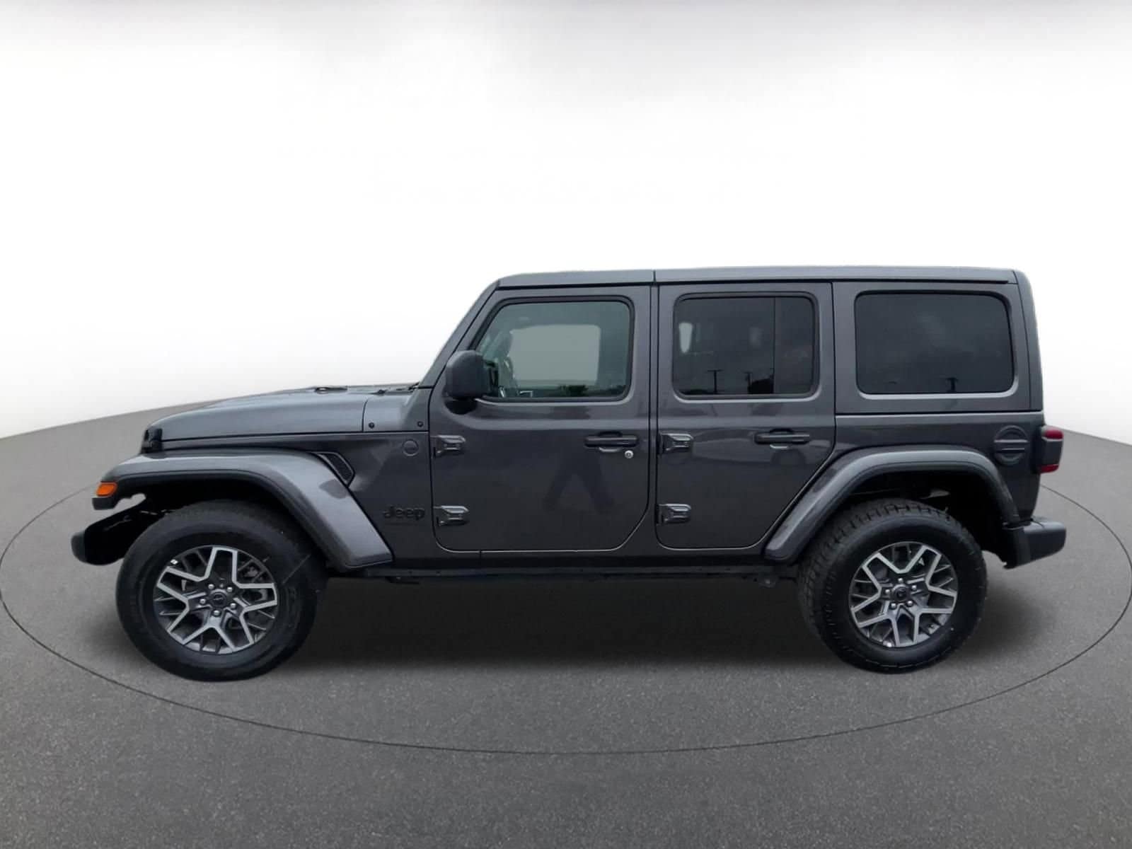 Thumbnail: 2025 Jeep Wrangler - 9