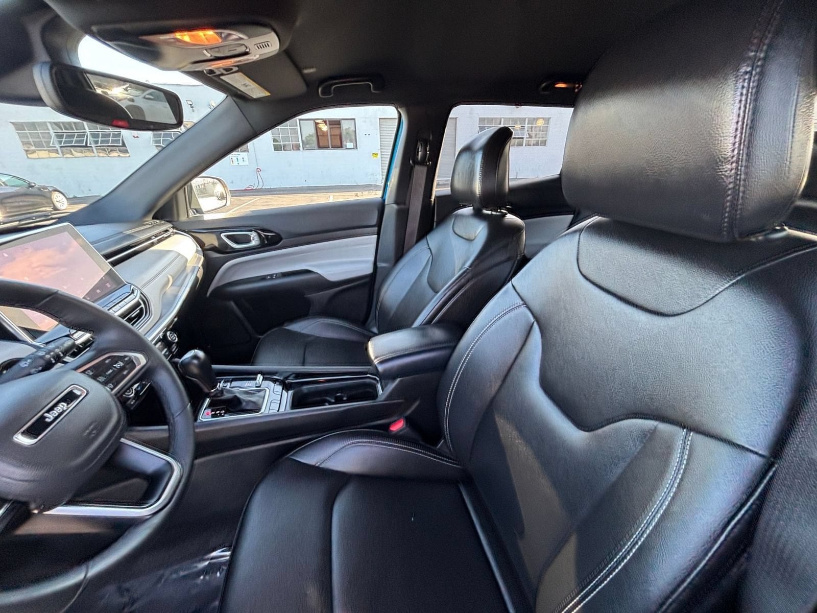 Thumbnail: 2025 Jeep Compass - 27
