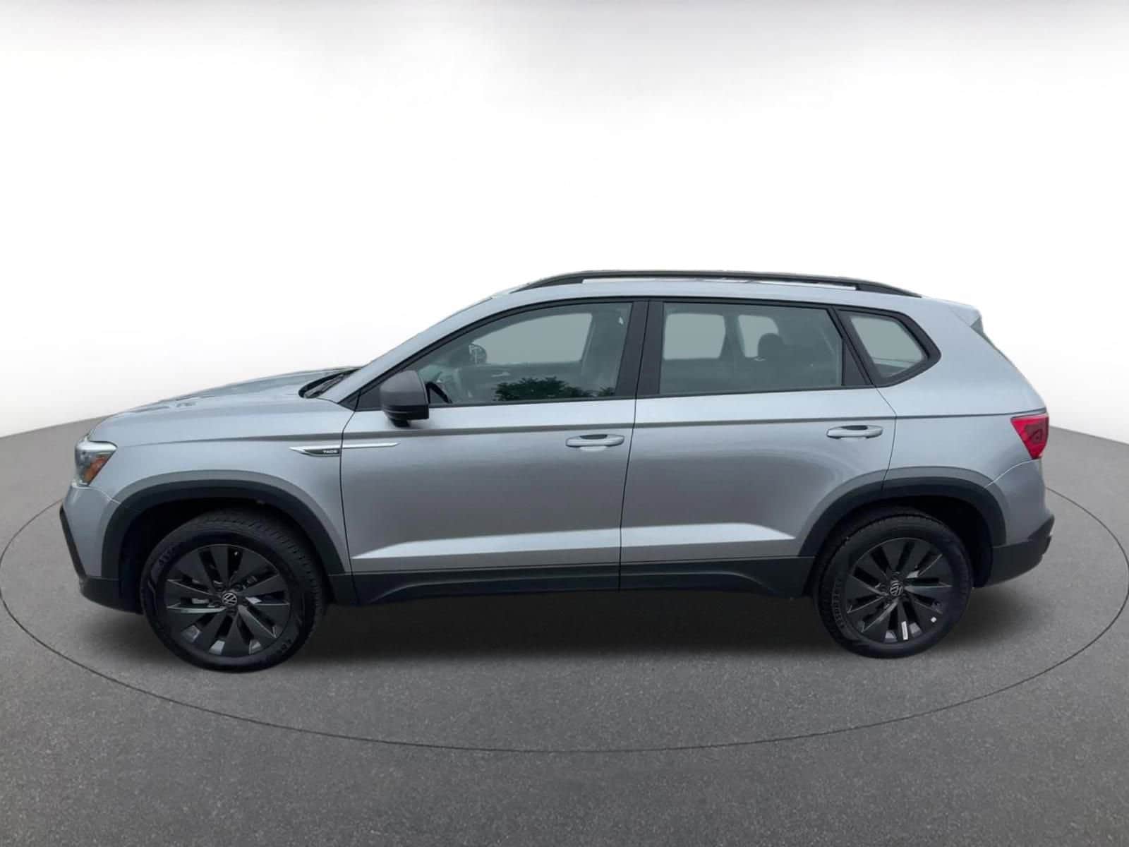 2024 Volkswagen Taos S 8