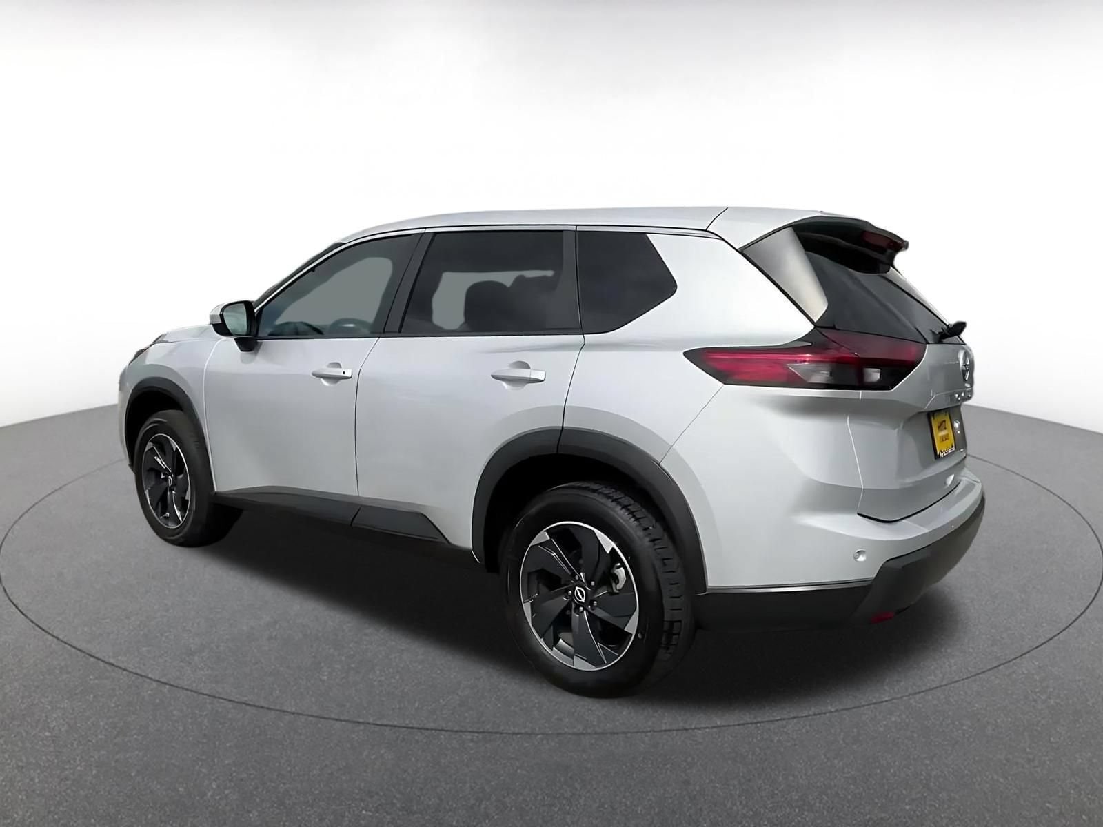 Thumbnail: 2025 Nissan Rogue - 9
