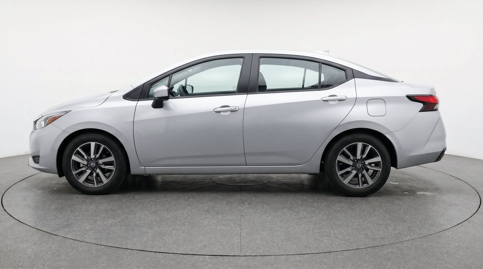 Thumbnail: 2025 Nissan Versa - 4