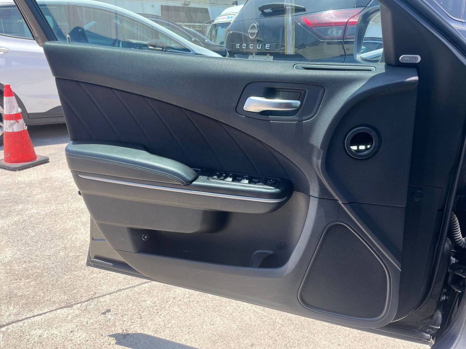 2019 Dodge Charger GT 20