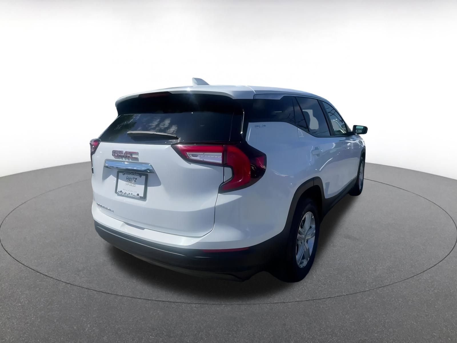 Thumbnail: 2024 GMC Terrain - 14