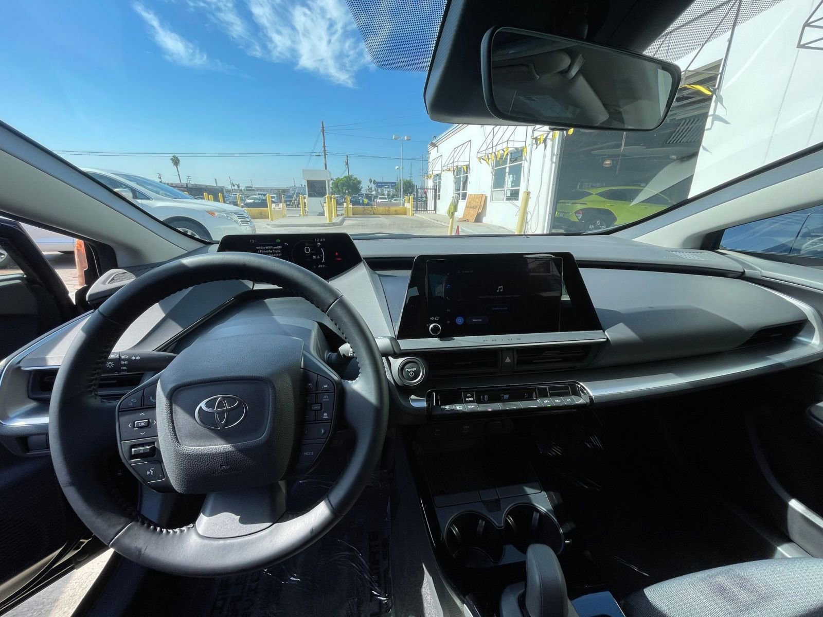 Thumbnail: 2025 Toyota Prius - 33