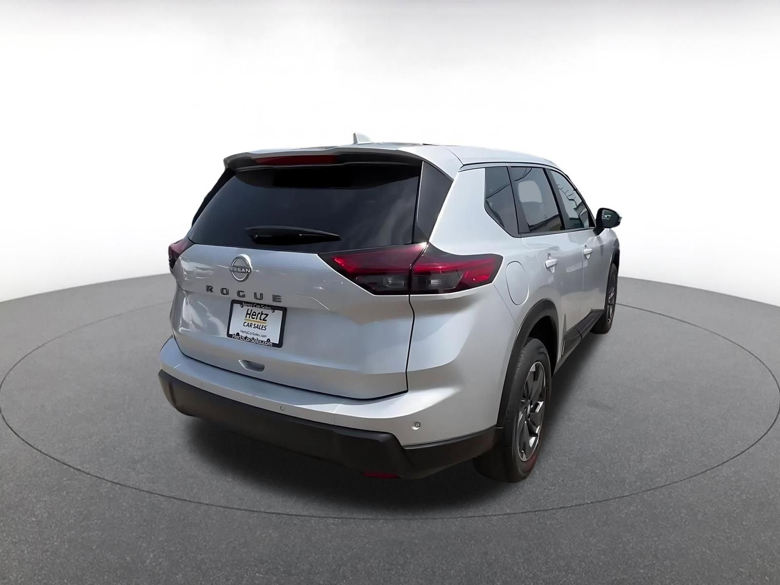Thumbnail: 2025 Nissan Rogue - 15
