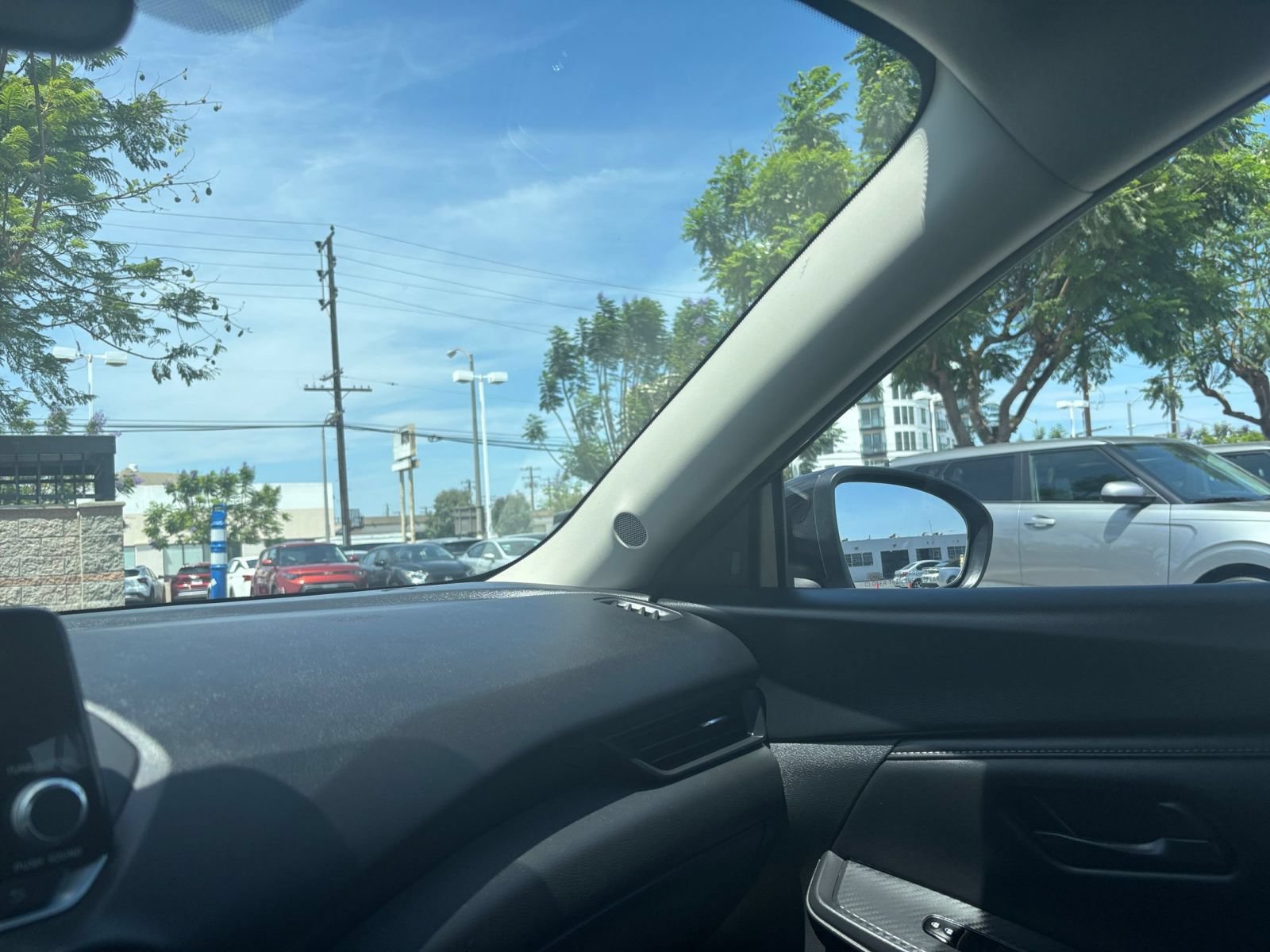 Thumbnail: 2025 Nissan Sentra - 35