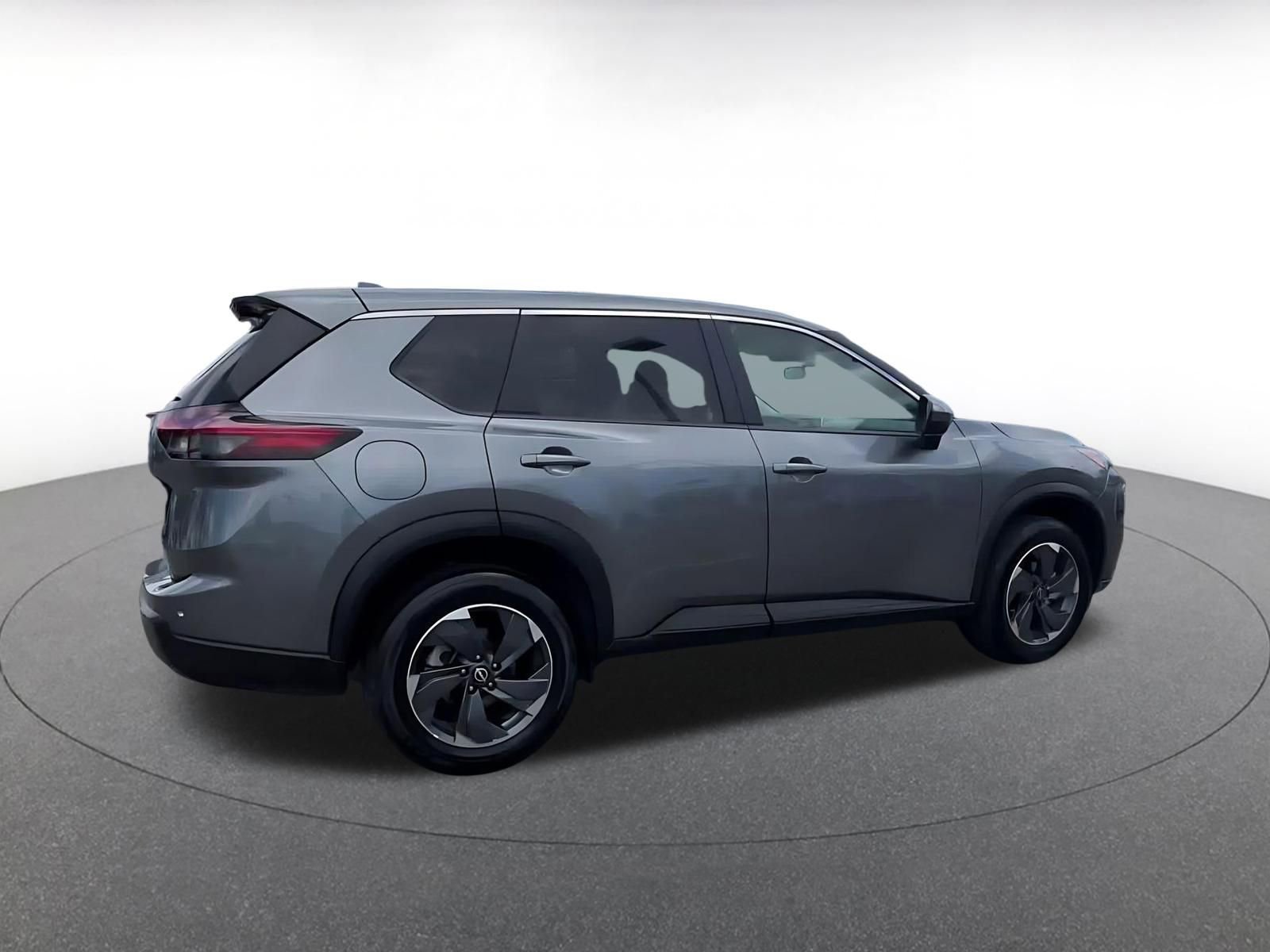 Thumbnail: 2025 Nissan Rogue - 15