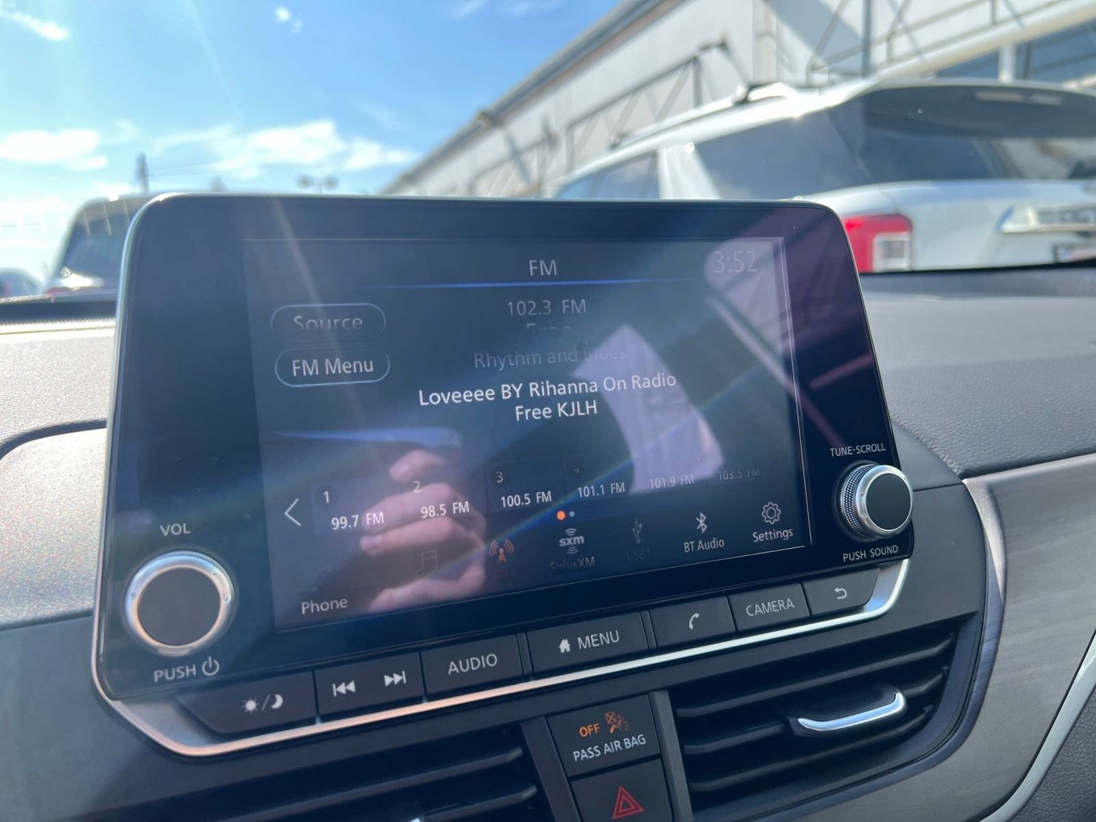 Thumbnail: 2024 Nissan Altima - 21