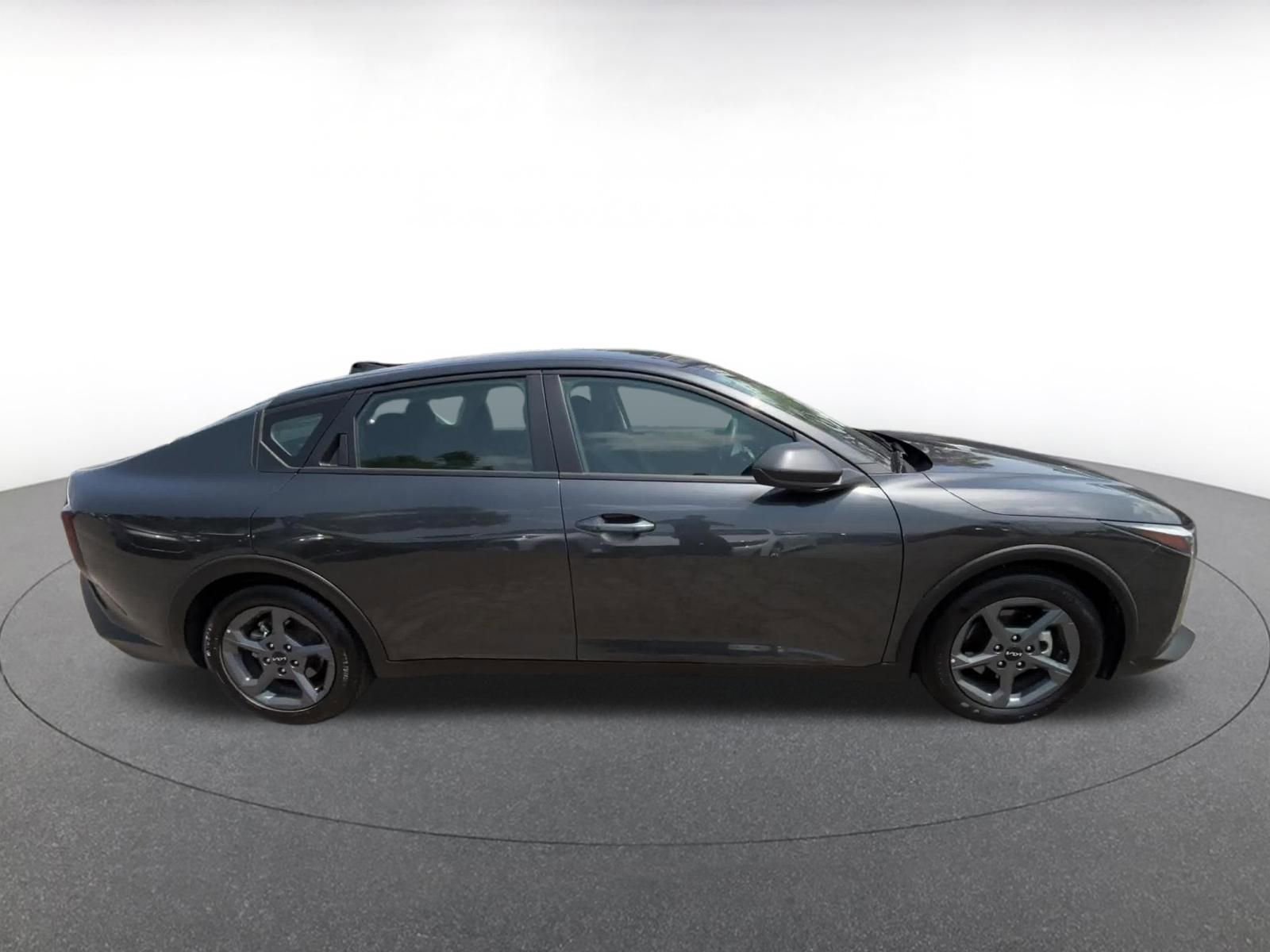 Thumbnail: 2025 Kia K4 - 16