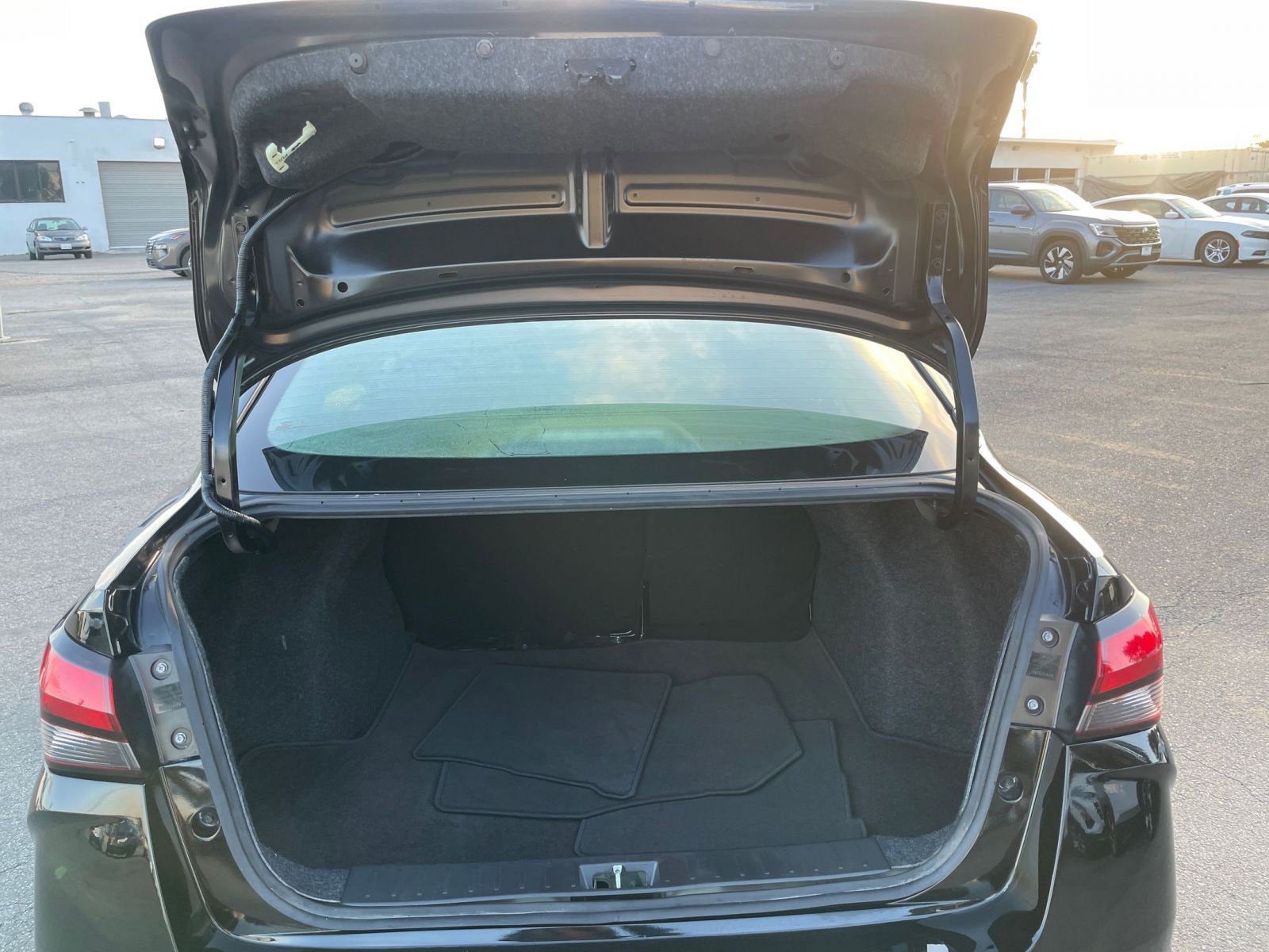 Thumbnail: 2025 Nissan Versa - 32