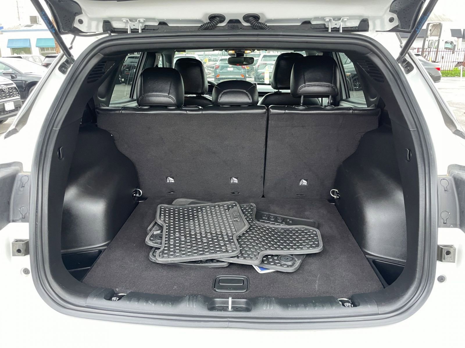 Thumbnail: 2025 Jeep Compass - 31