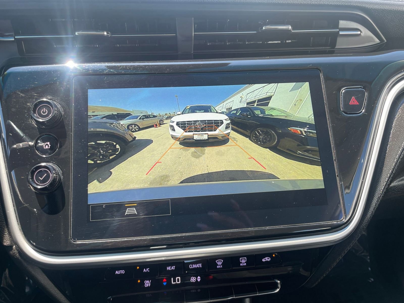 Thumbnail: 2023 Chevrolet Bolt EV - 17