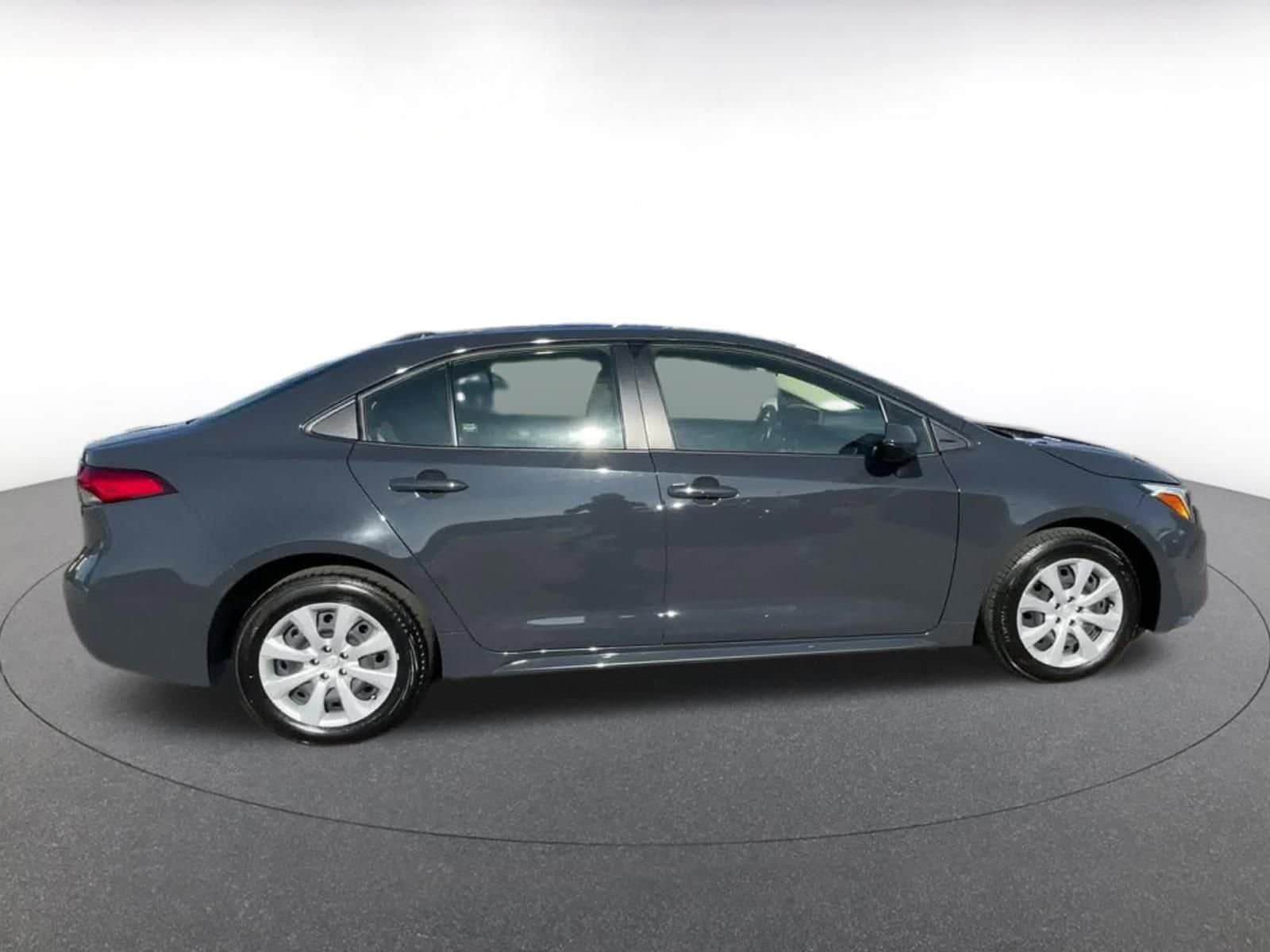 Thumbnail: 2025 Toyota Corolla - 16