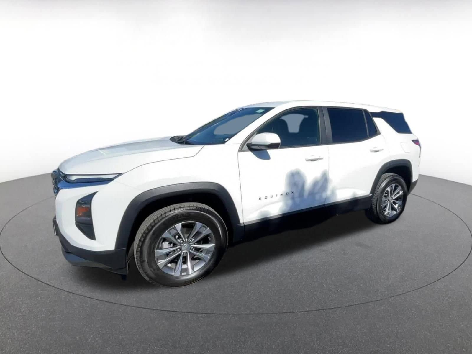 Thumbnail: 2025 Chevrolet Equinox - 8