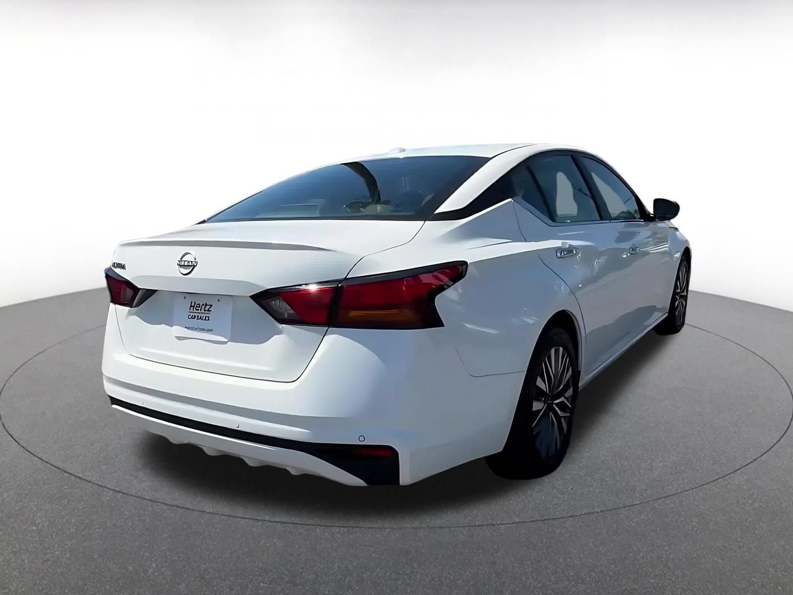 Thumbnail: 2025 Nissan Altima - 15