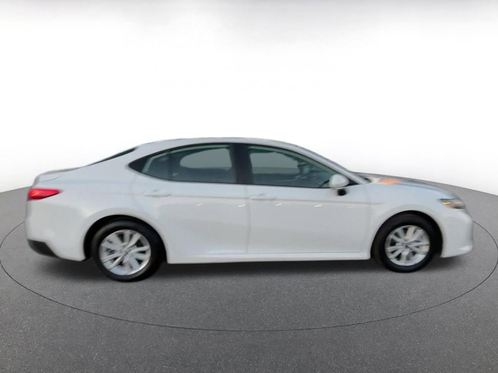 Thumbnail: 2025 Toyota Camry - 16