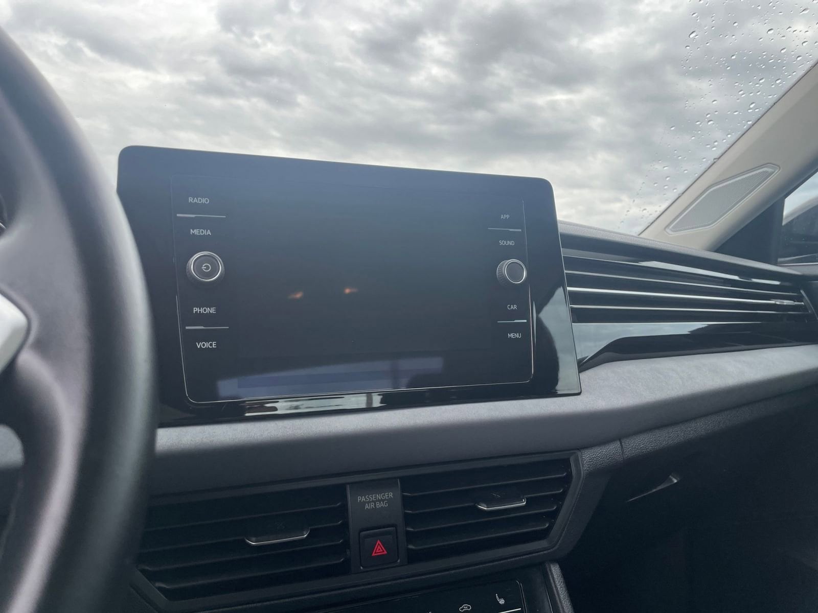 Thumbnail: 2025 Volkswagen Jetta - 18