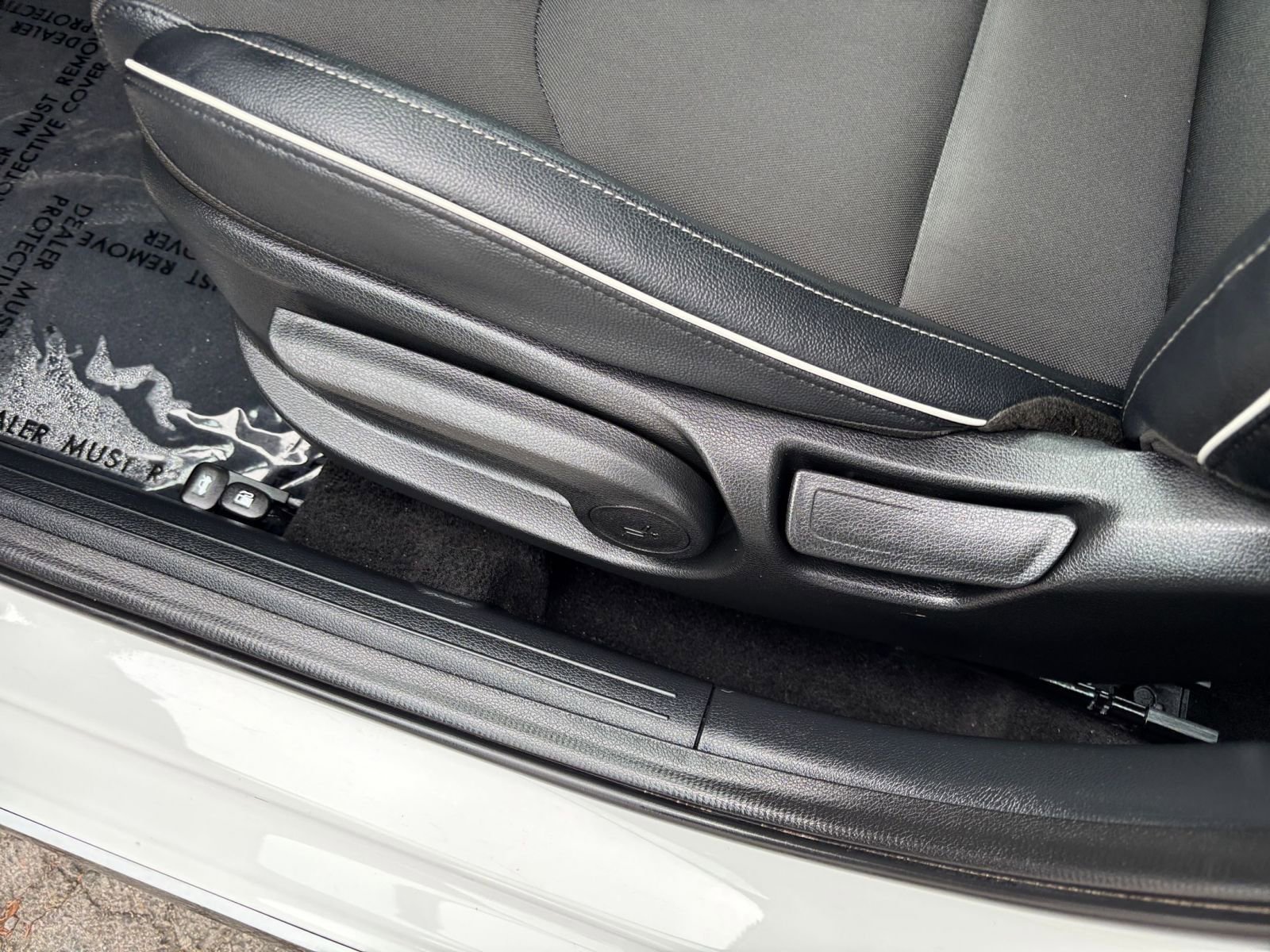 Thumbnail: 2023 Kia Forte - 23