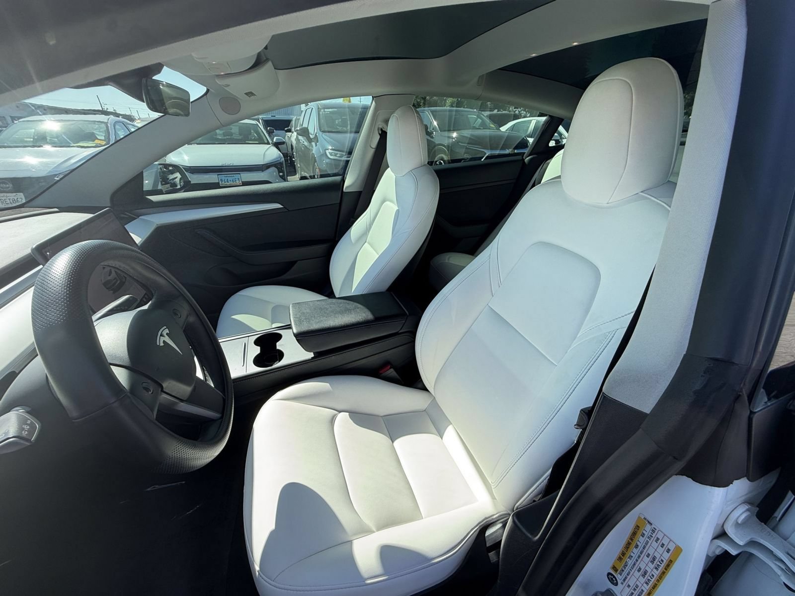 Thumbnail: 2022 Tesla Model 3 - 26