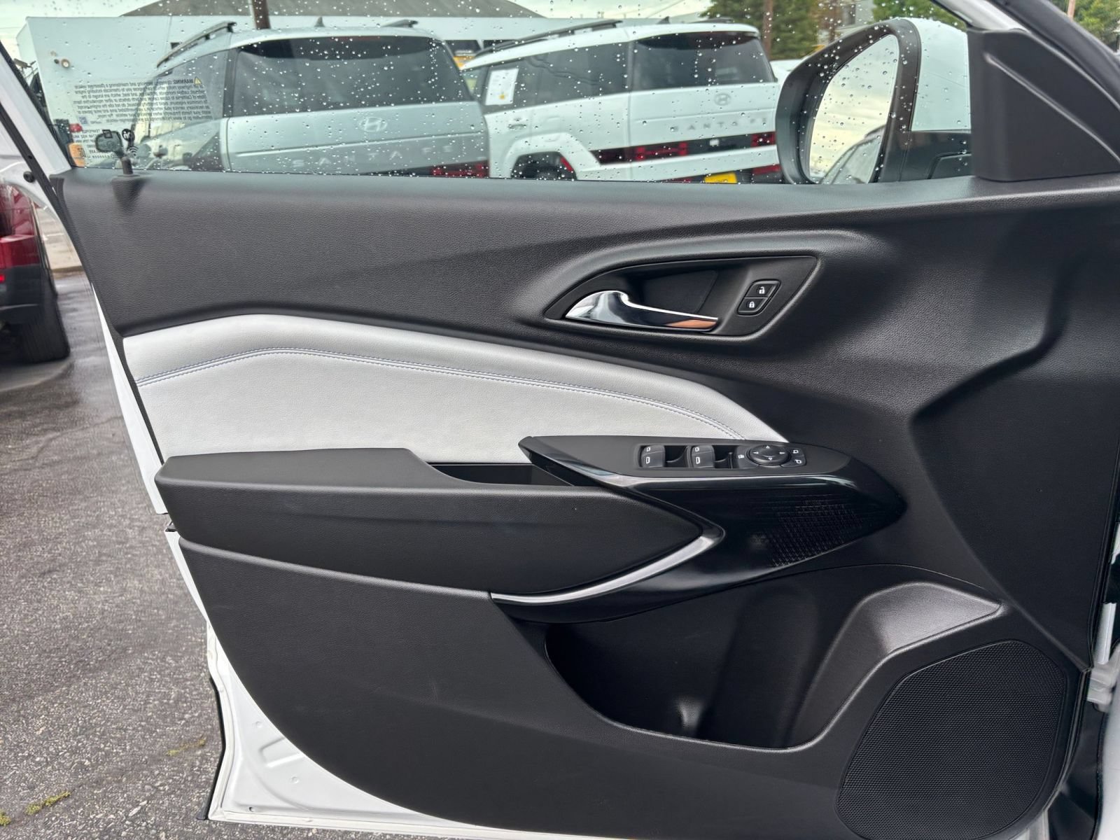 Thumbnail: 2025 Chevrolet Trax - 18