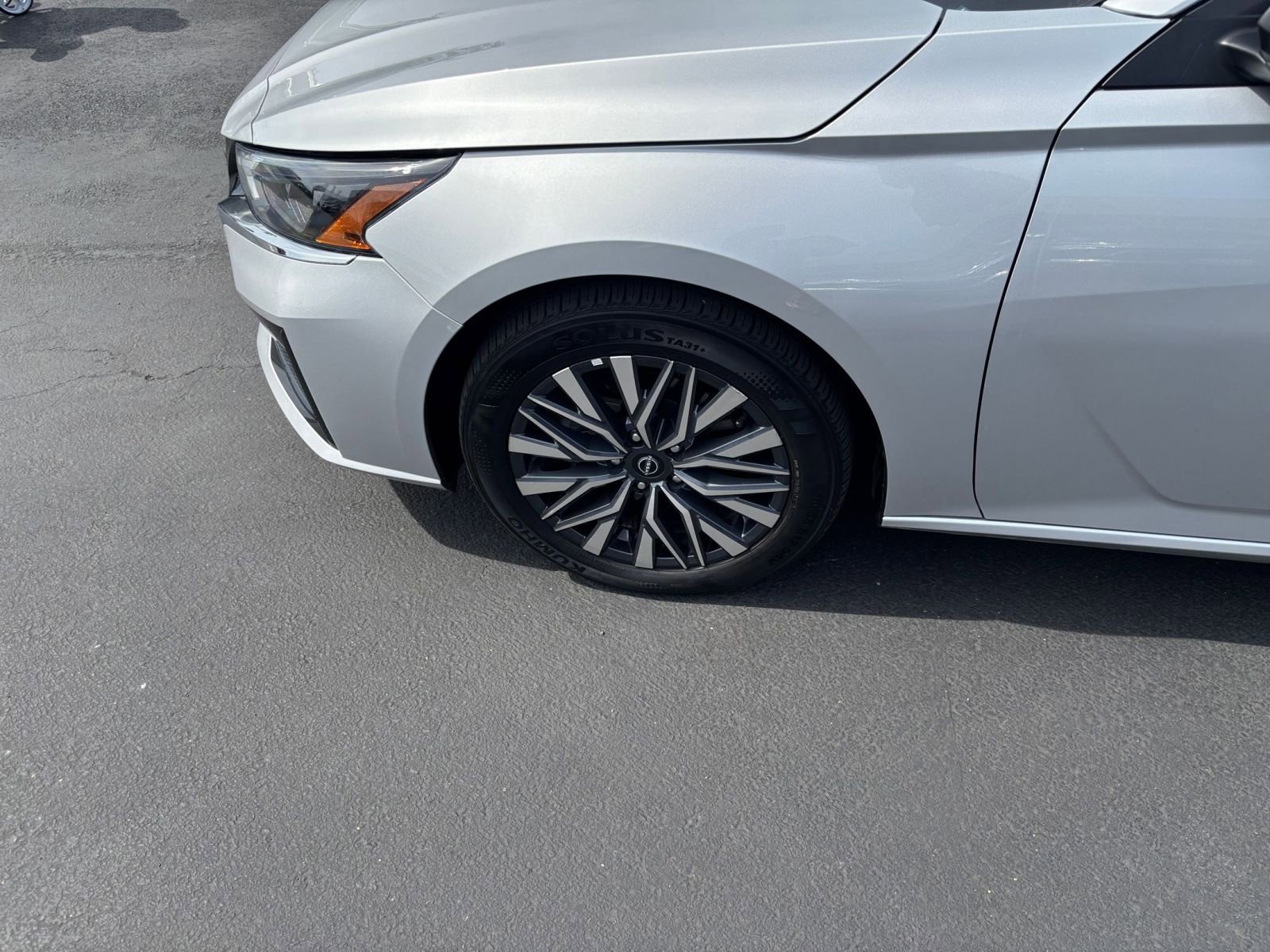 Thumbnail: 2025 Nissan Altima - 30