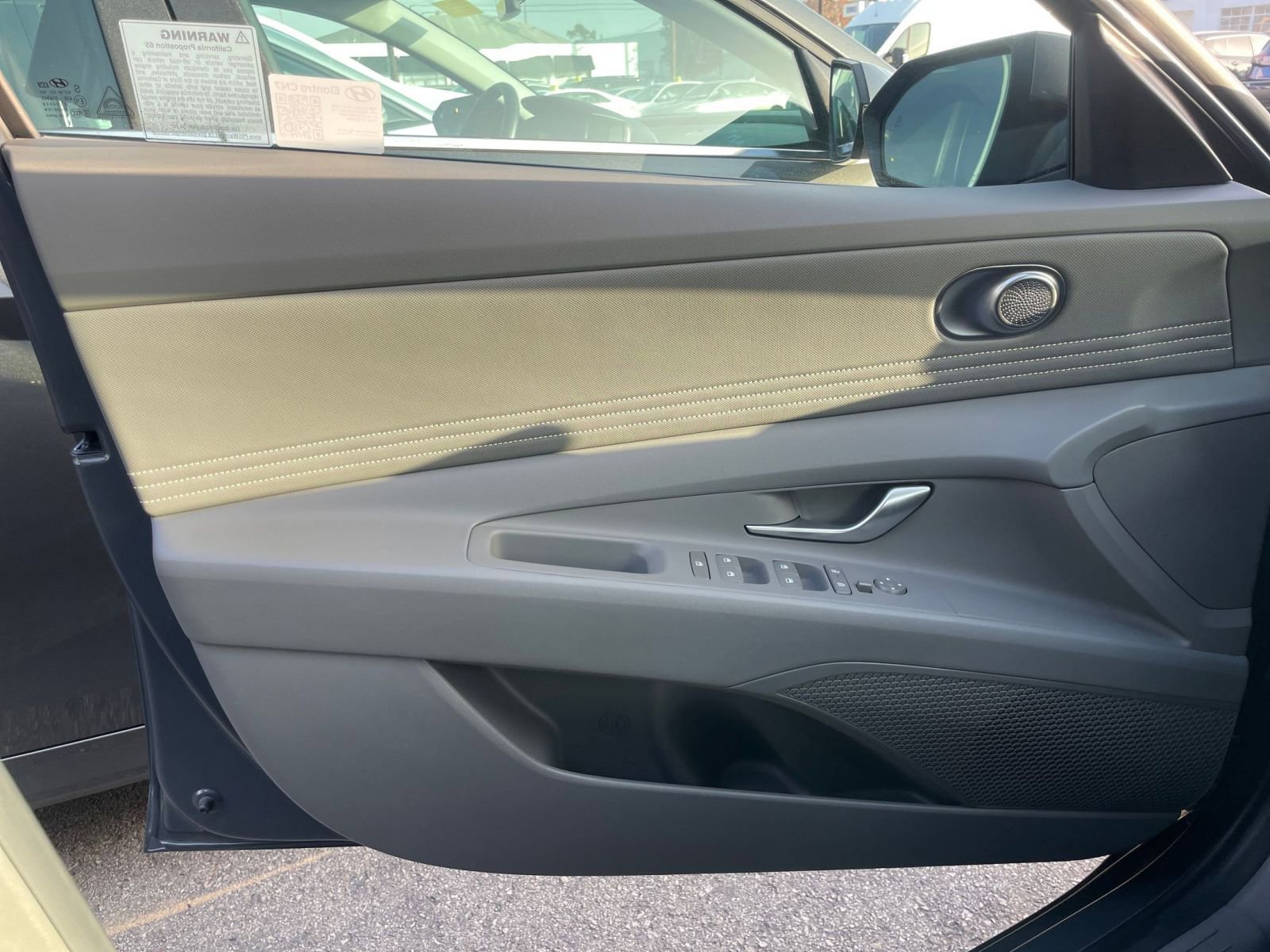 Thumbnail: 2025 Hyundai Elantra - 20