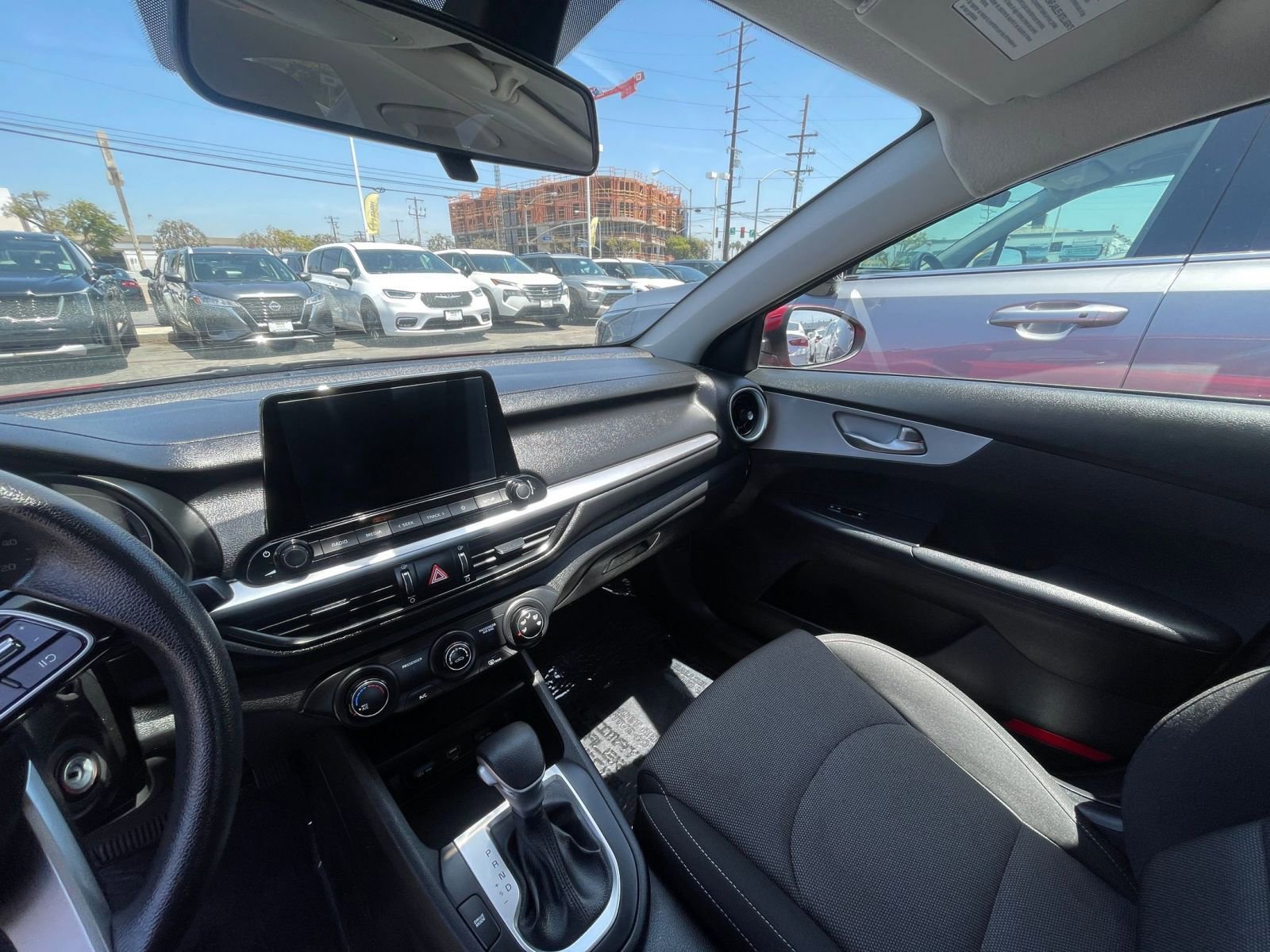 2023 Kia Forte LXS 35