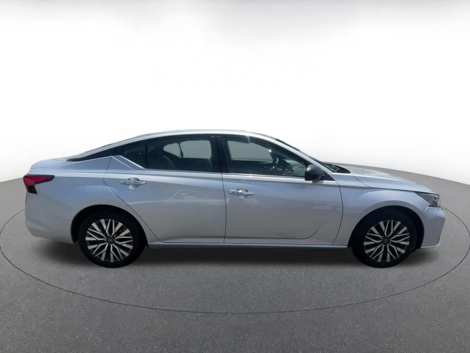 Thumbnail: 2024 Nissan Altima - 16
