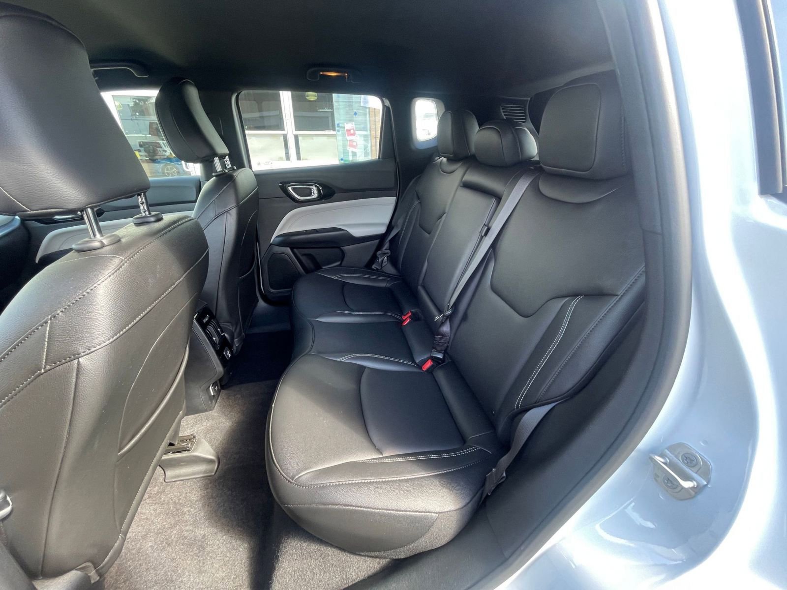 Thumbnail: 2025 Jeep Compass - 25