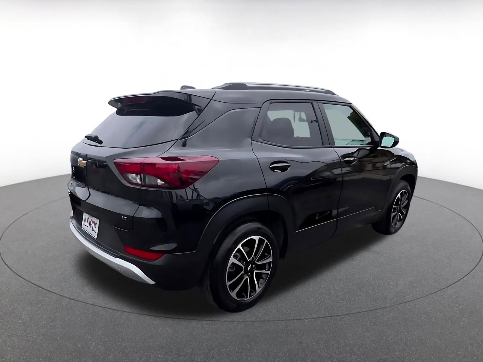 Thumbnail: 2025 Chevrolet TrailBlazer - 14
