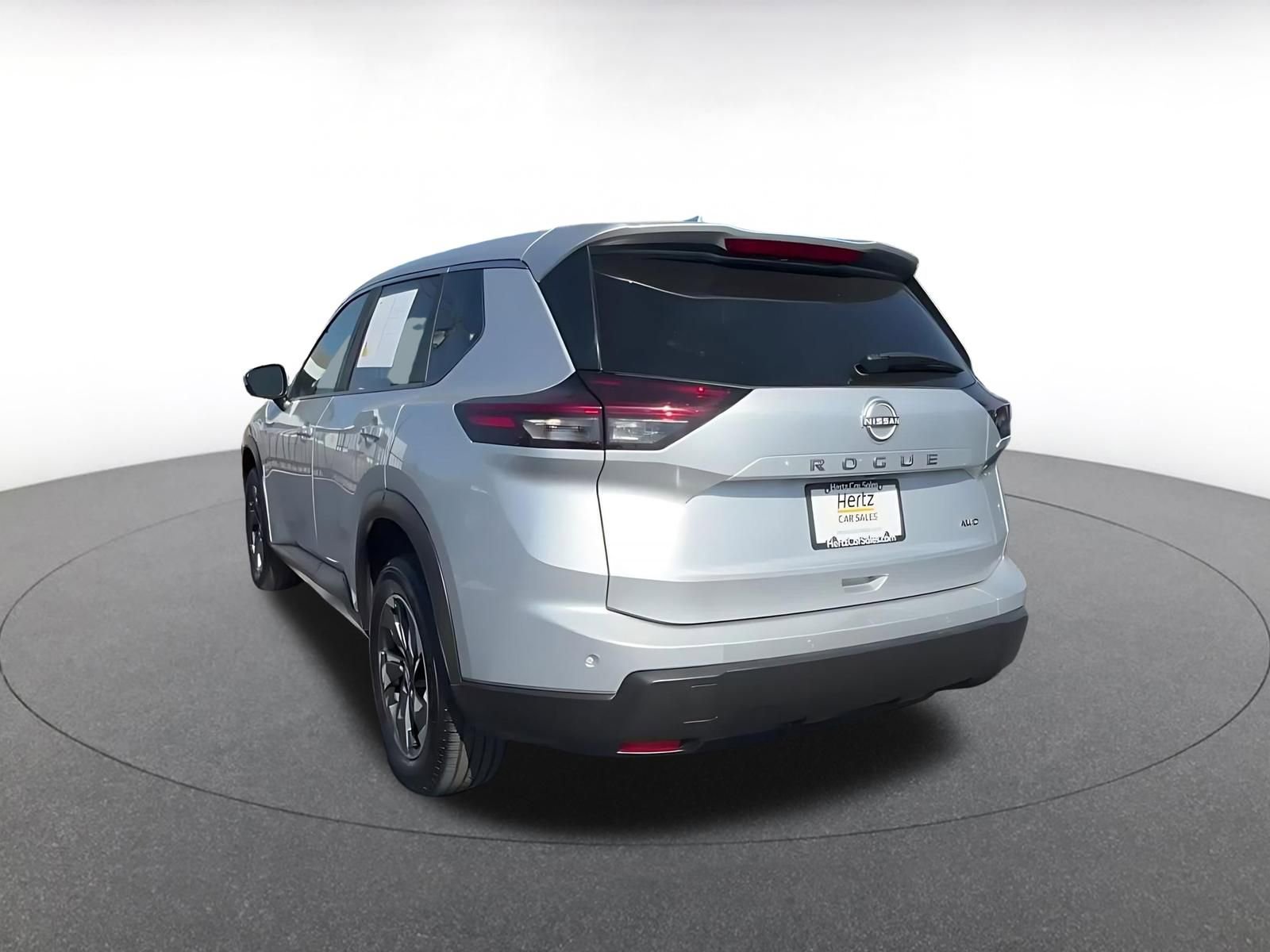 Thumbnail: 2025 Nissan Rogue - 11