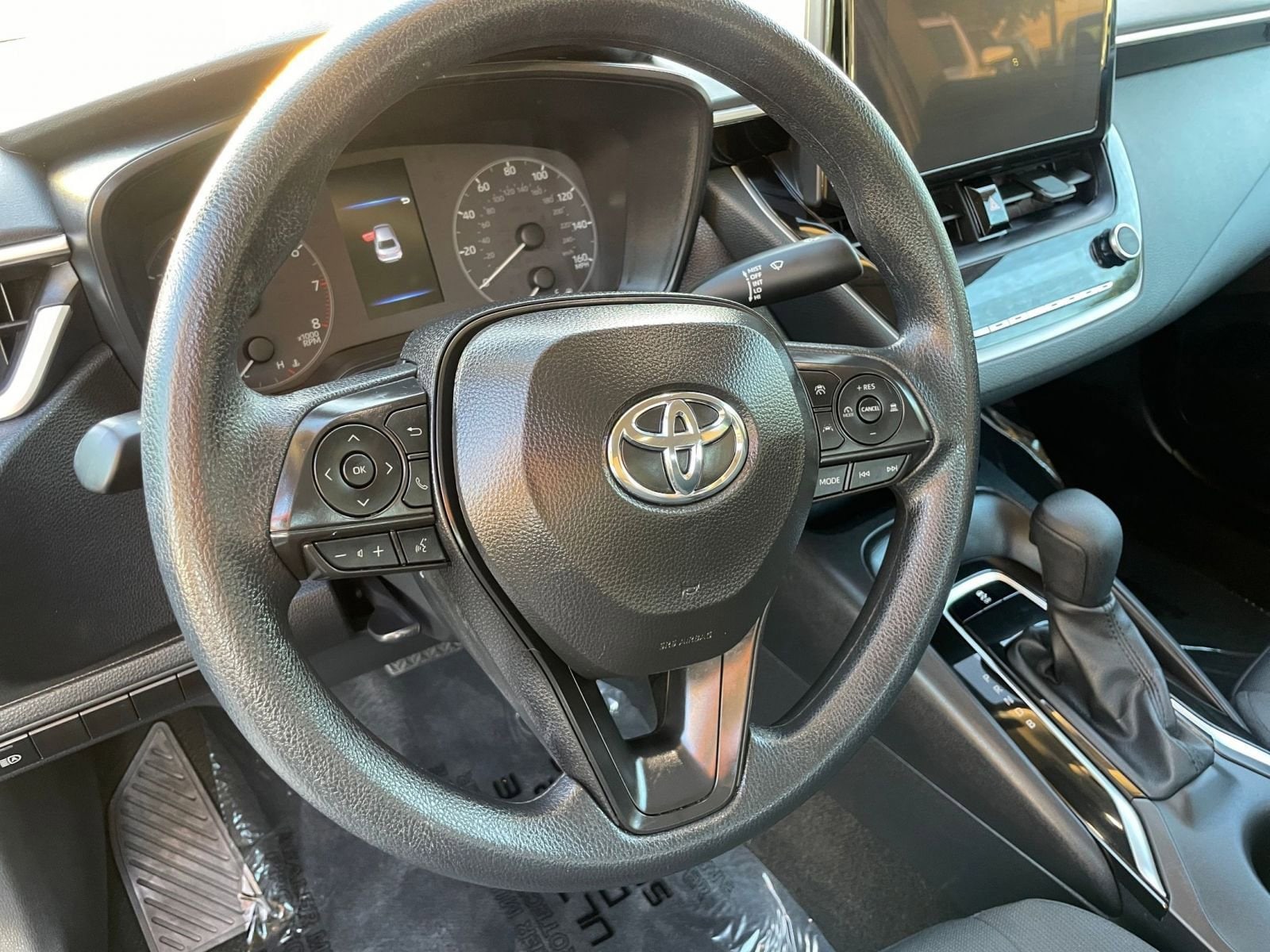 Thumbnail: 2025 Toyota Corolla - 28