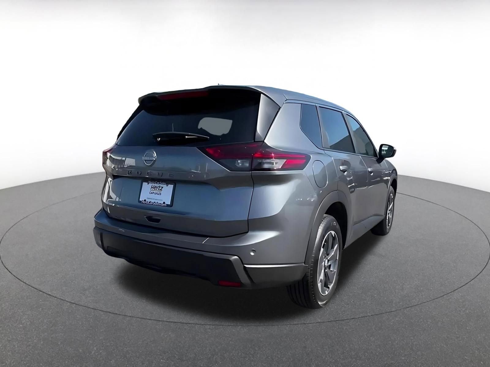 Thumbnail: 2025 Nissan Rogue - 14