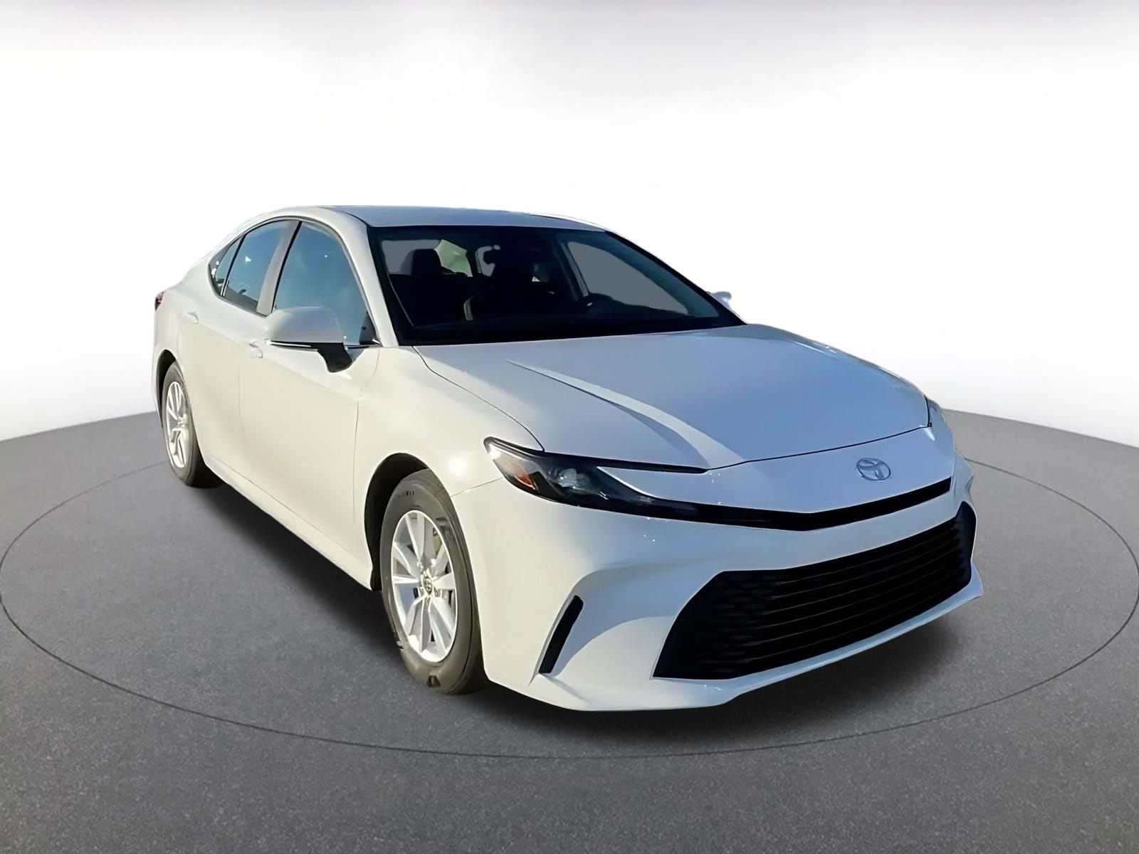 Thumbnail: 2025 Toyota Camry - 3