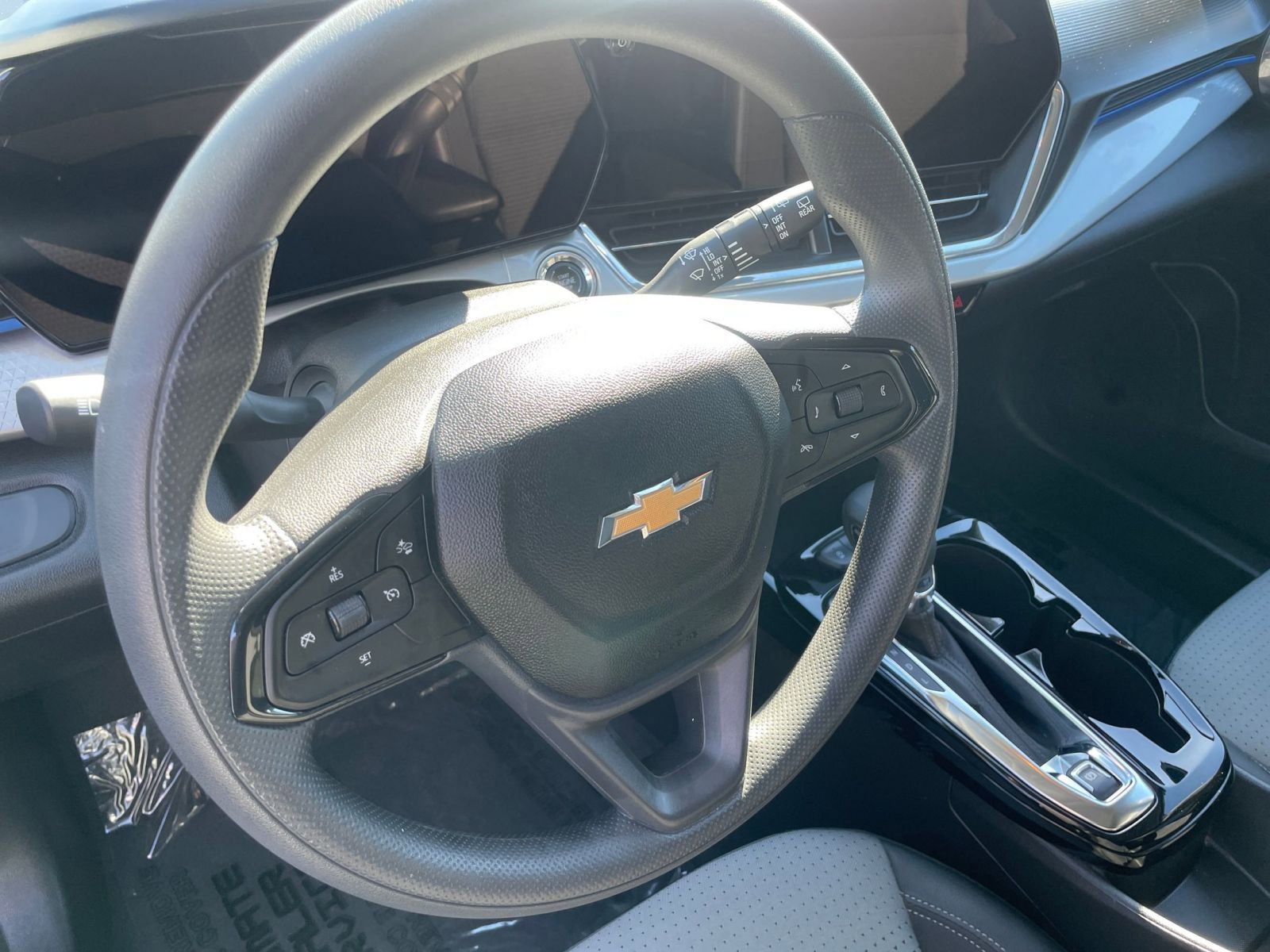 Thumbnail: 2025 Chevrolet Trax - 31